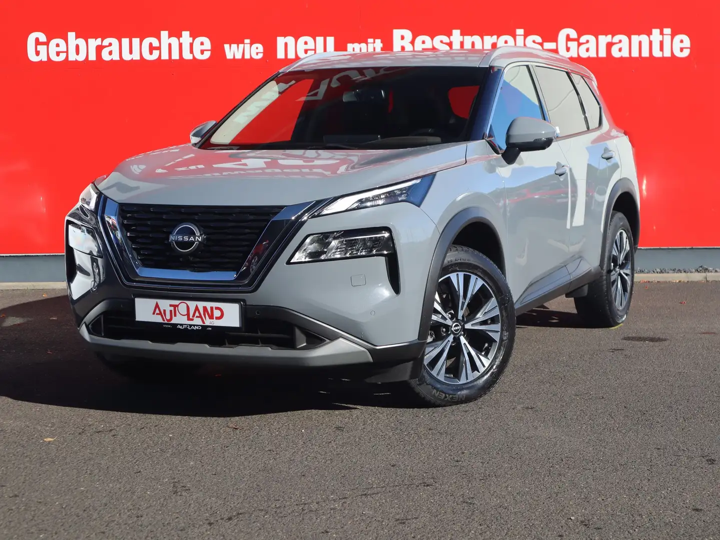 Nissan X-Trail 1.5 M-Hybrid N-Connecta LED Navi ACC PDC Grau - 2