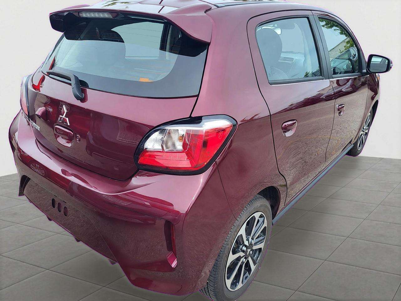 2024 Mitsubishi Mirage — снимка 1
