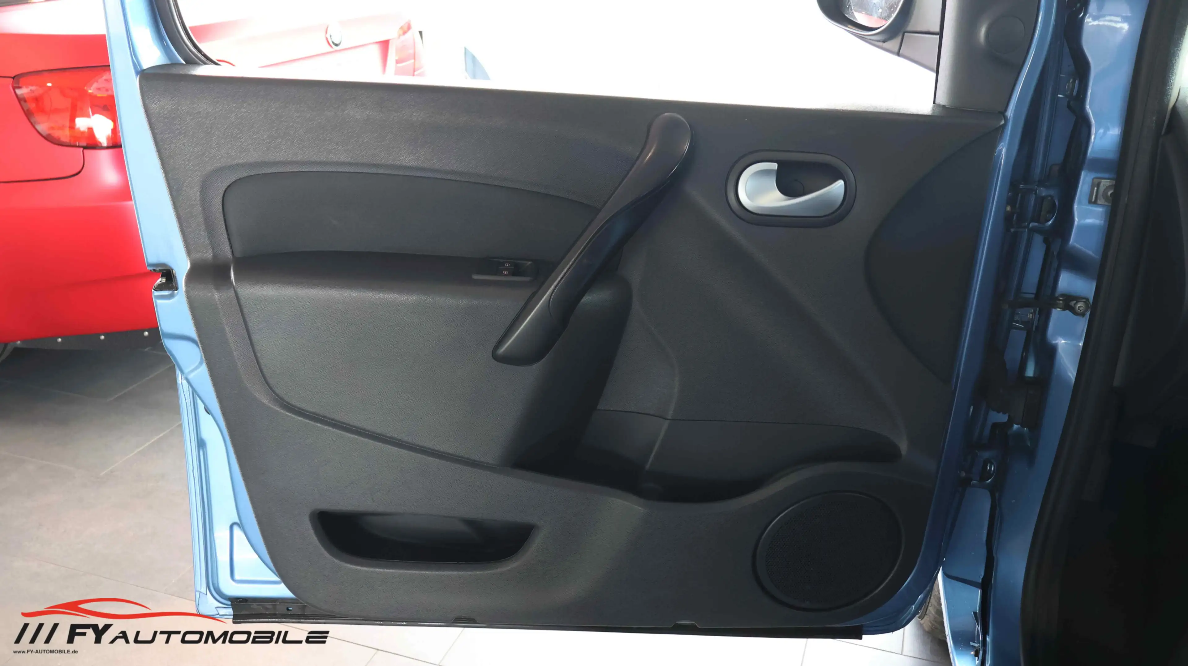 Renault Kangoo Limited* ECO* Klima* 8xBereift* AHK* — photo 9