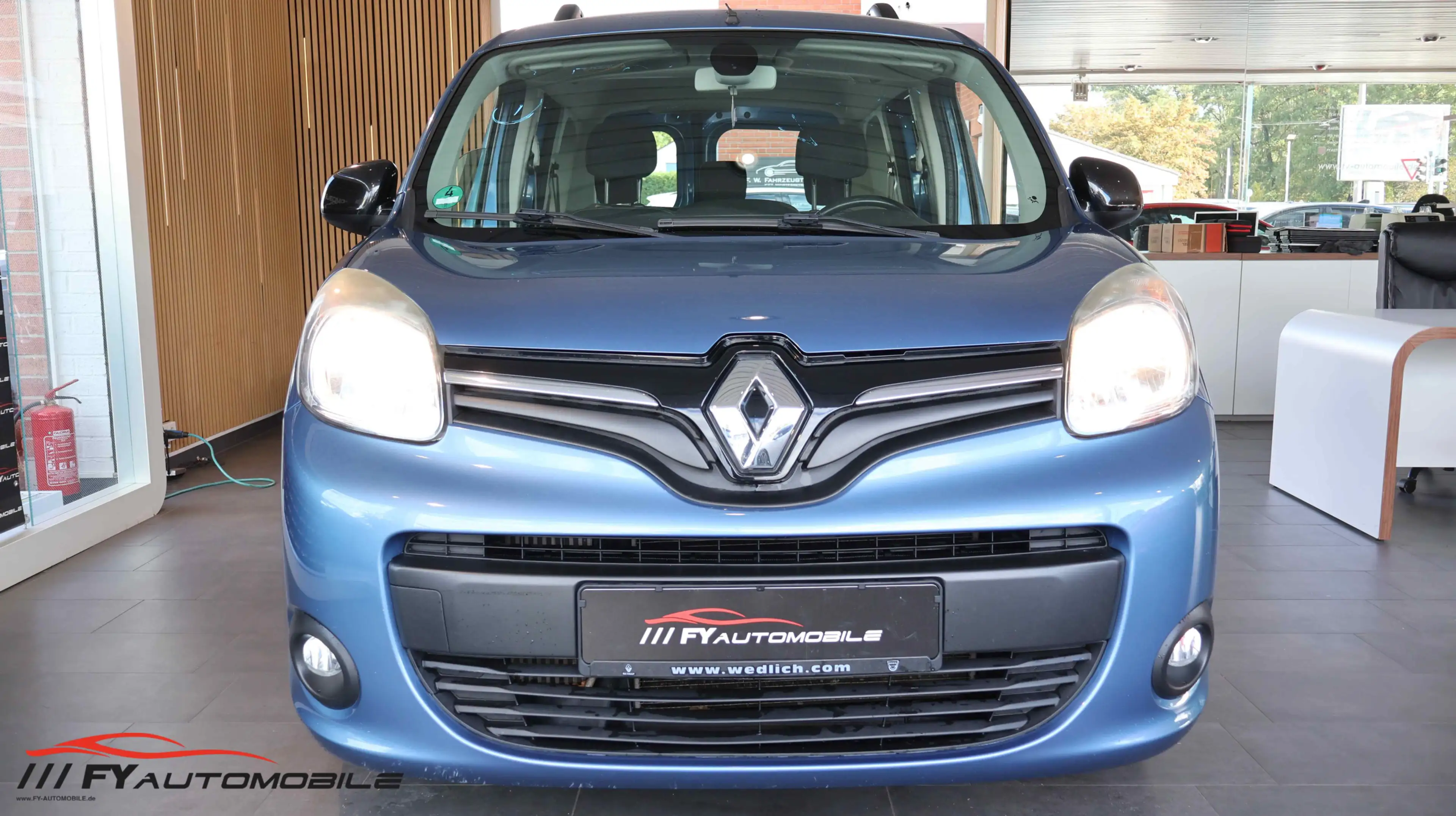 Renault Kangoo Limited* ECO* Klima* 8xBereift* AHK* — photo 8