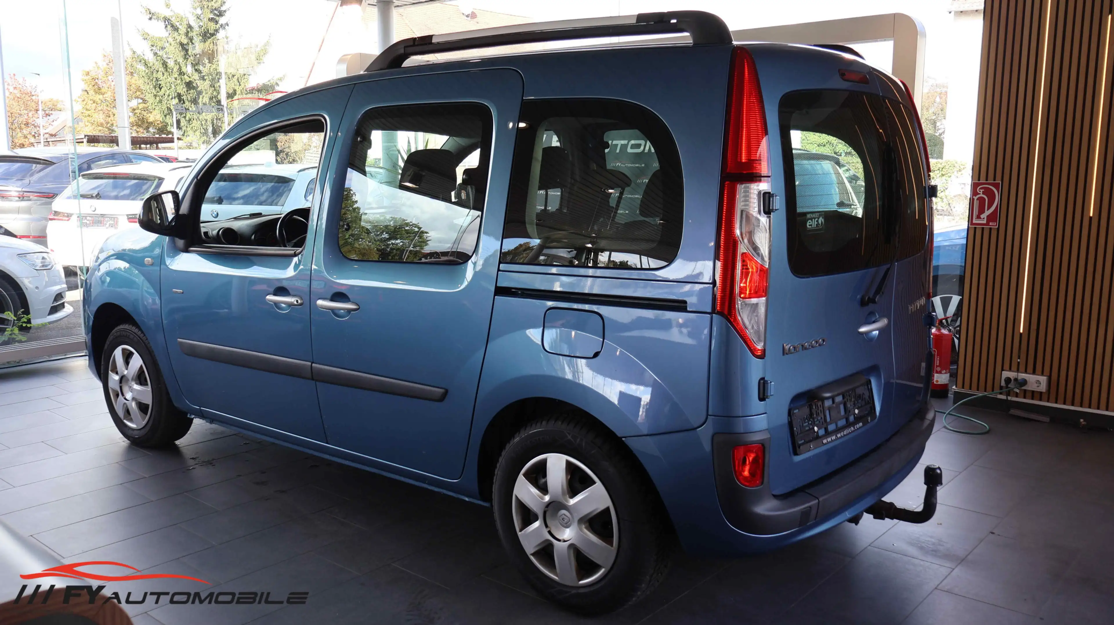 Renault Kangoo Limited* ECO* Klima* 8xBereift* AHK* — photo 4