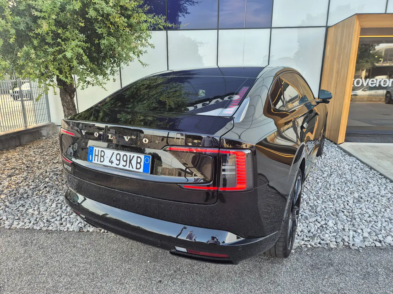Volvo ES90 2026