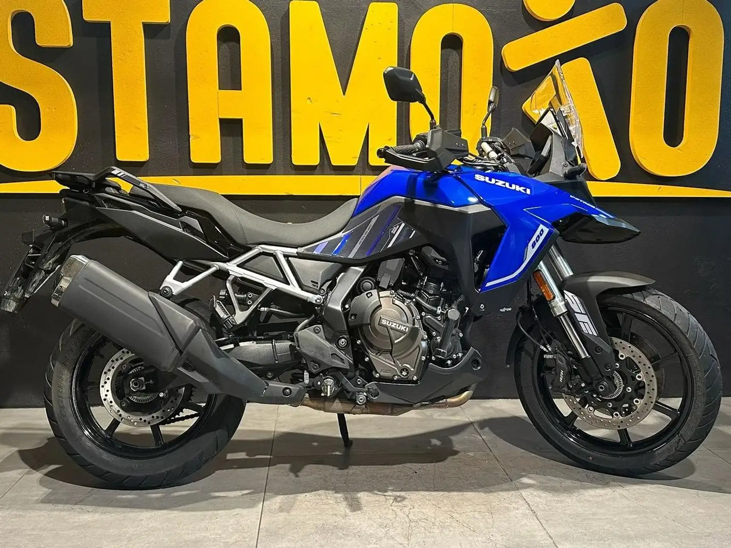 Suzuki V-Strom 800SE Blauw - 1
