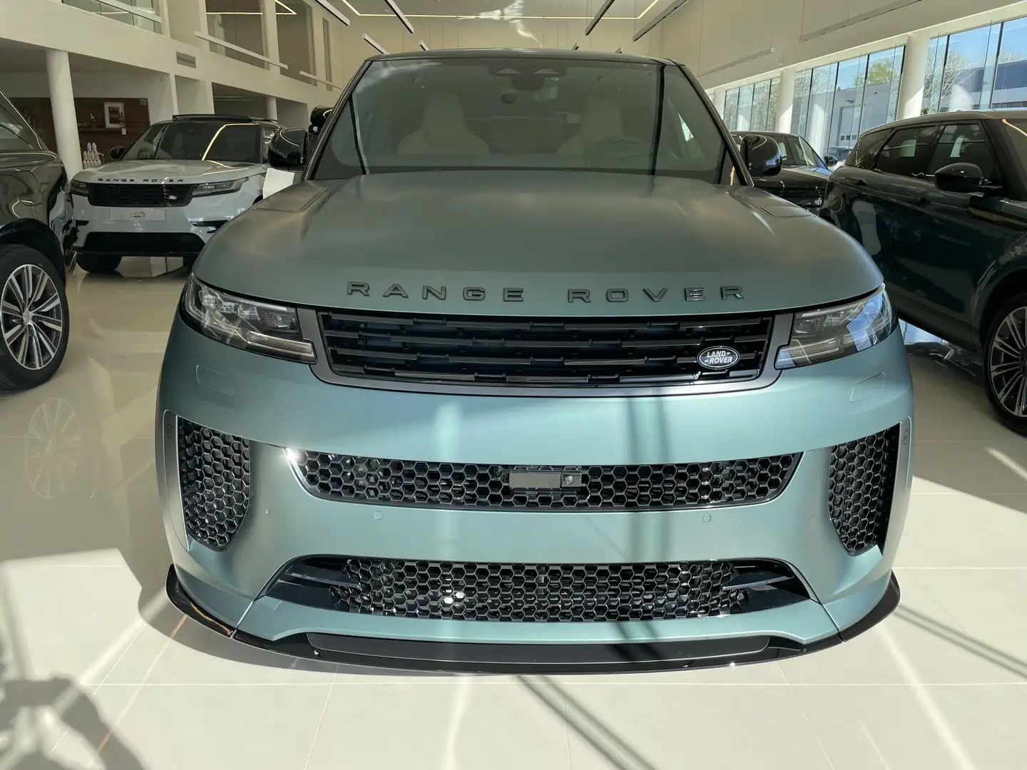 Land Rover Range Rover Sport P635 SV EDITION TWO Célestial Vert - 2