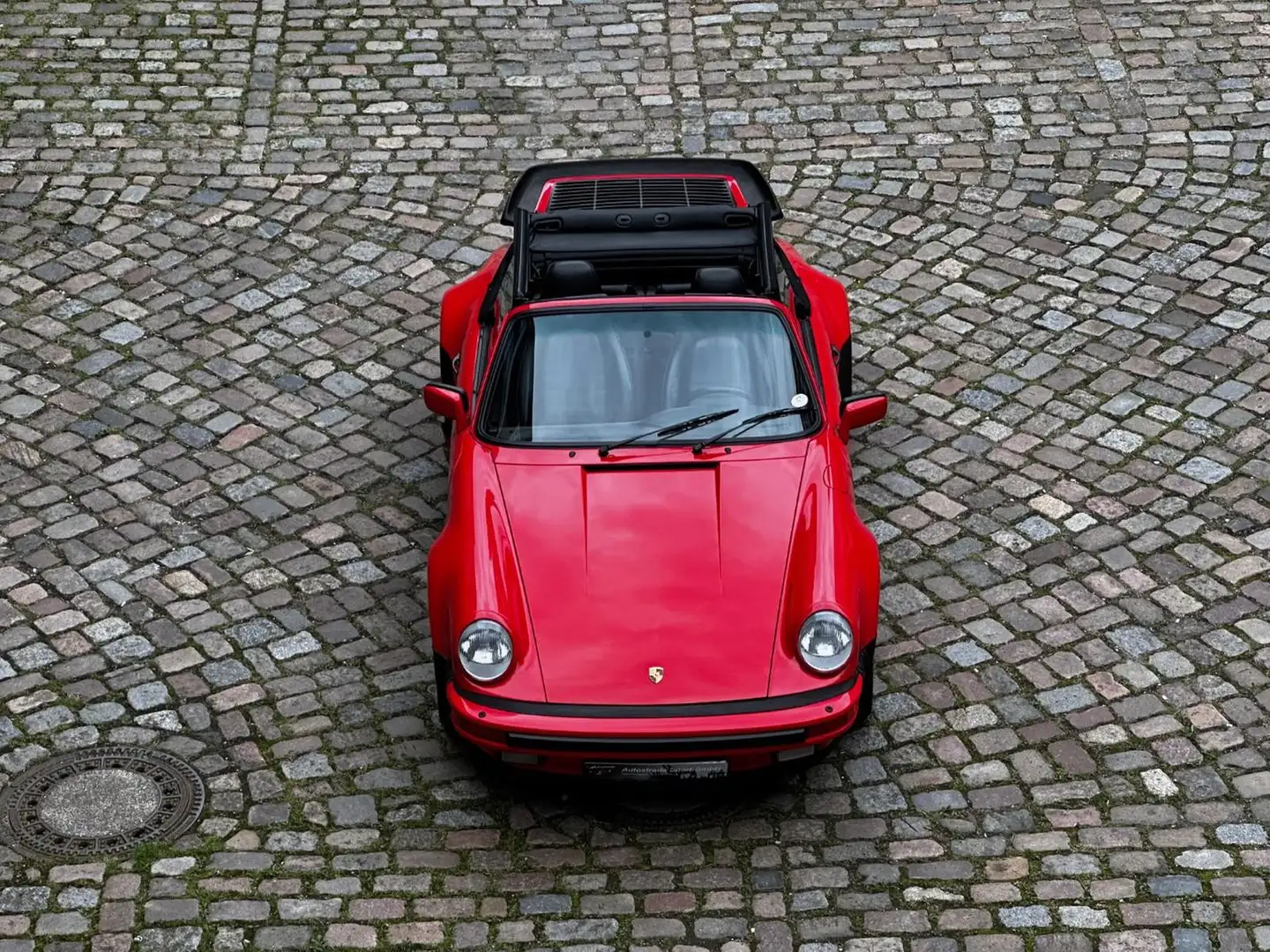 Porsche 930 Turbo Cabrio crvena - 2