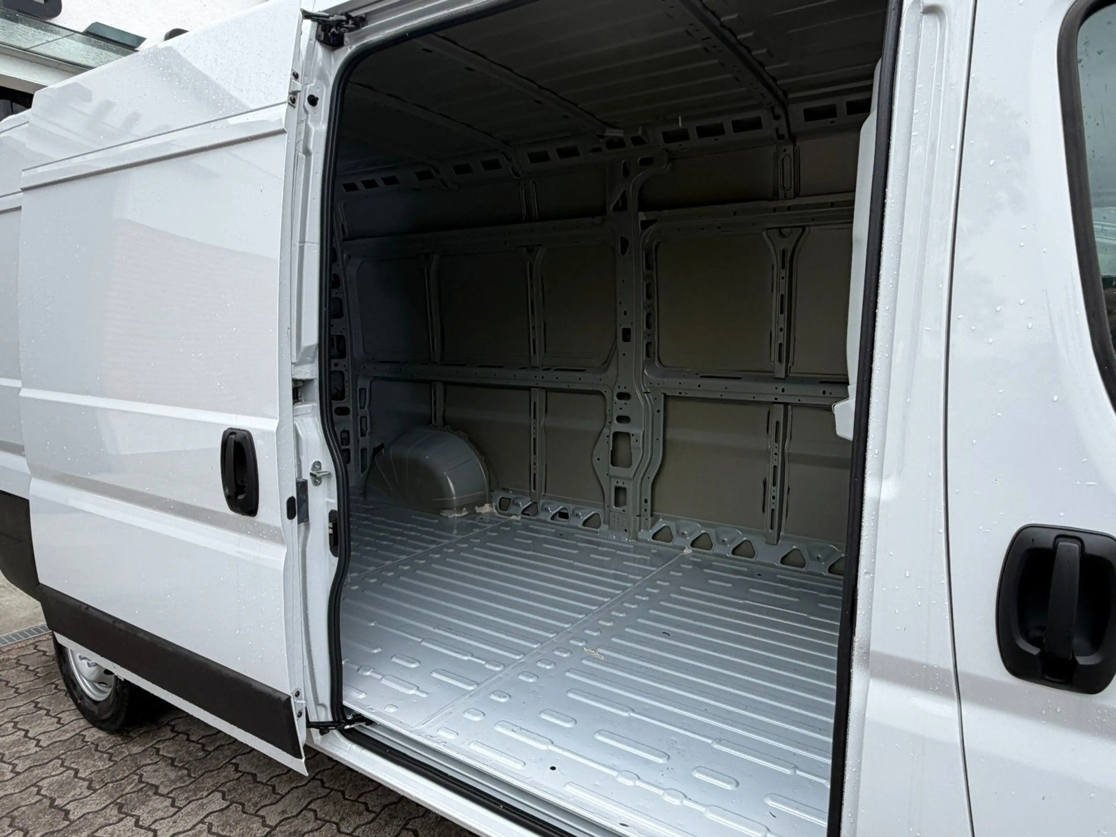 Citroen Jumper Hochraum L3H2 Facelift — photo 12