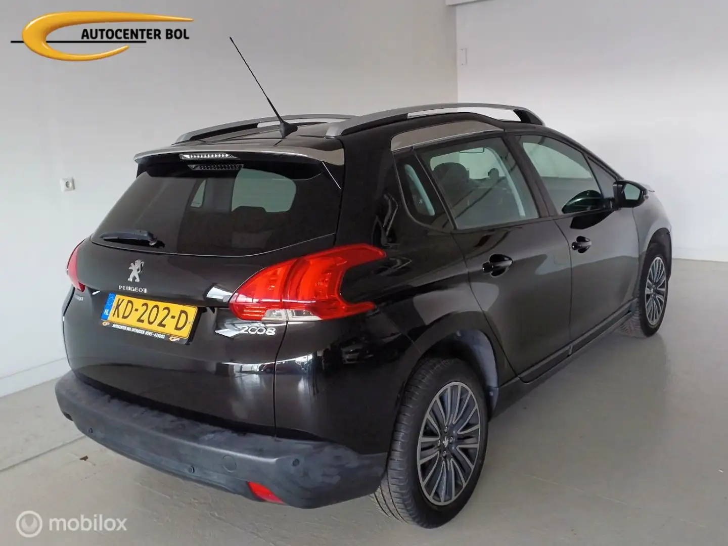 Peugeot 2008 1.2 Automaat Trekhaak Noir - 2