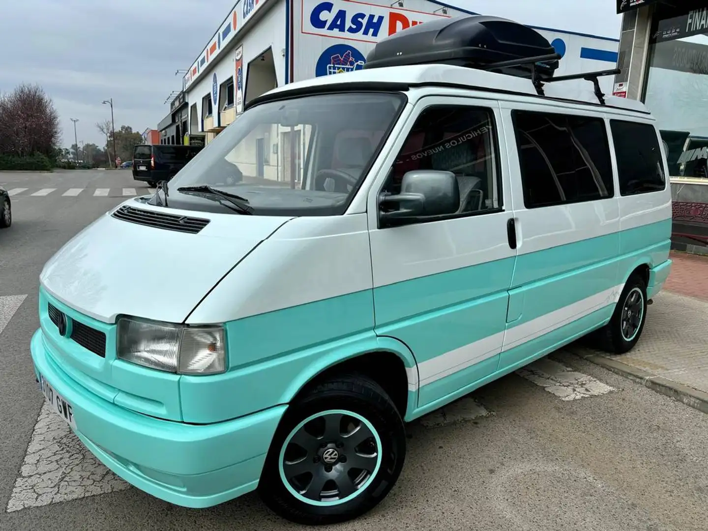 Volkswagen Transporter 2.4L WESTFALIA Blauw - 2