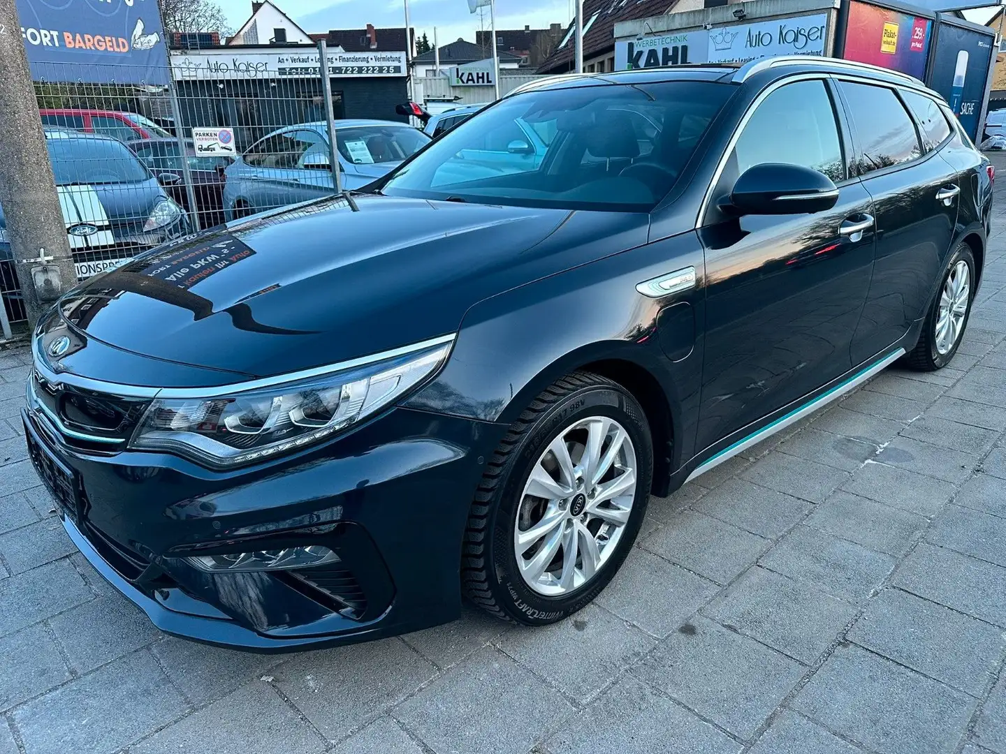 Kia Optima Sportswagon Spirit Hybrid/PLUG IN HYBRID Blue - 1