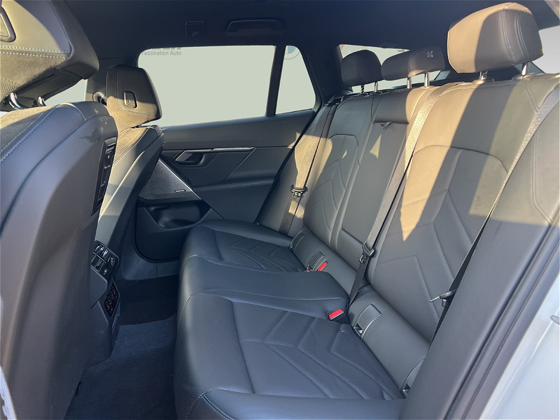 BMW 540 d xDrive Touring M Sport DA Prof PA Prof HUD AHK — photo 11