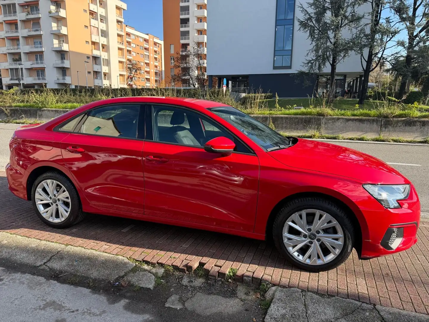Audi A3 IV 2020 Sedan Sedan 35 1.5 tfsi Business Rosso - 2