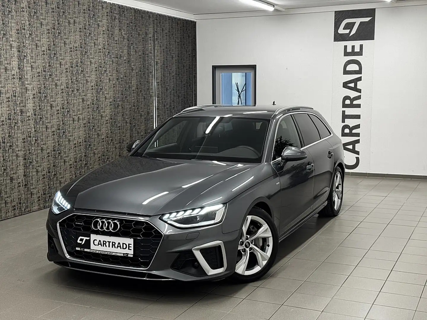 Audi A4 Avant 40 TFSI quattro S-line S-tronic /MATRIX-L... Grijs - 2
