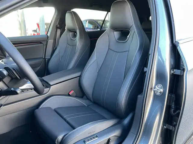 Skoda Superb Sportline iV TSI DSG Ansicht 11