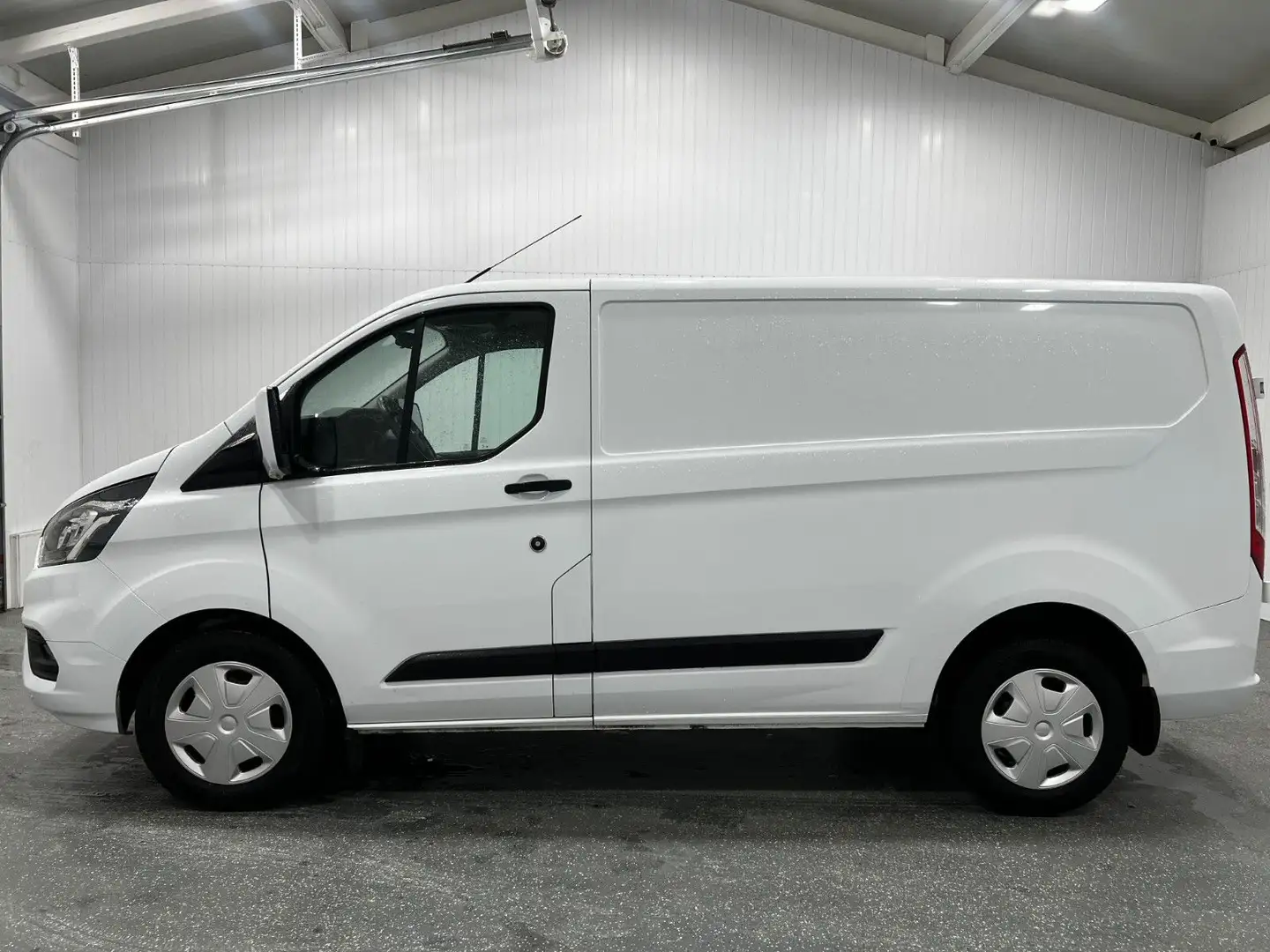 Ford CUSTOM 300 2.0 TDCI L1H1 AUT. |AC|NAV|CAM|DAB|3S Weiß - 2