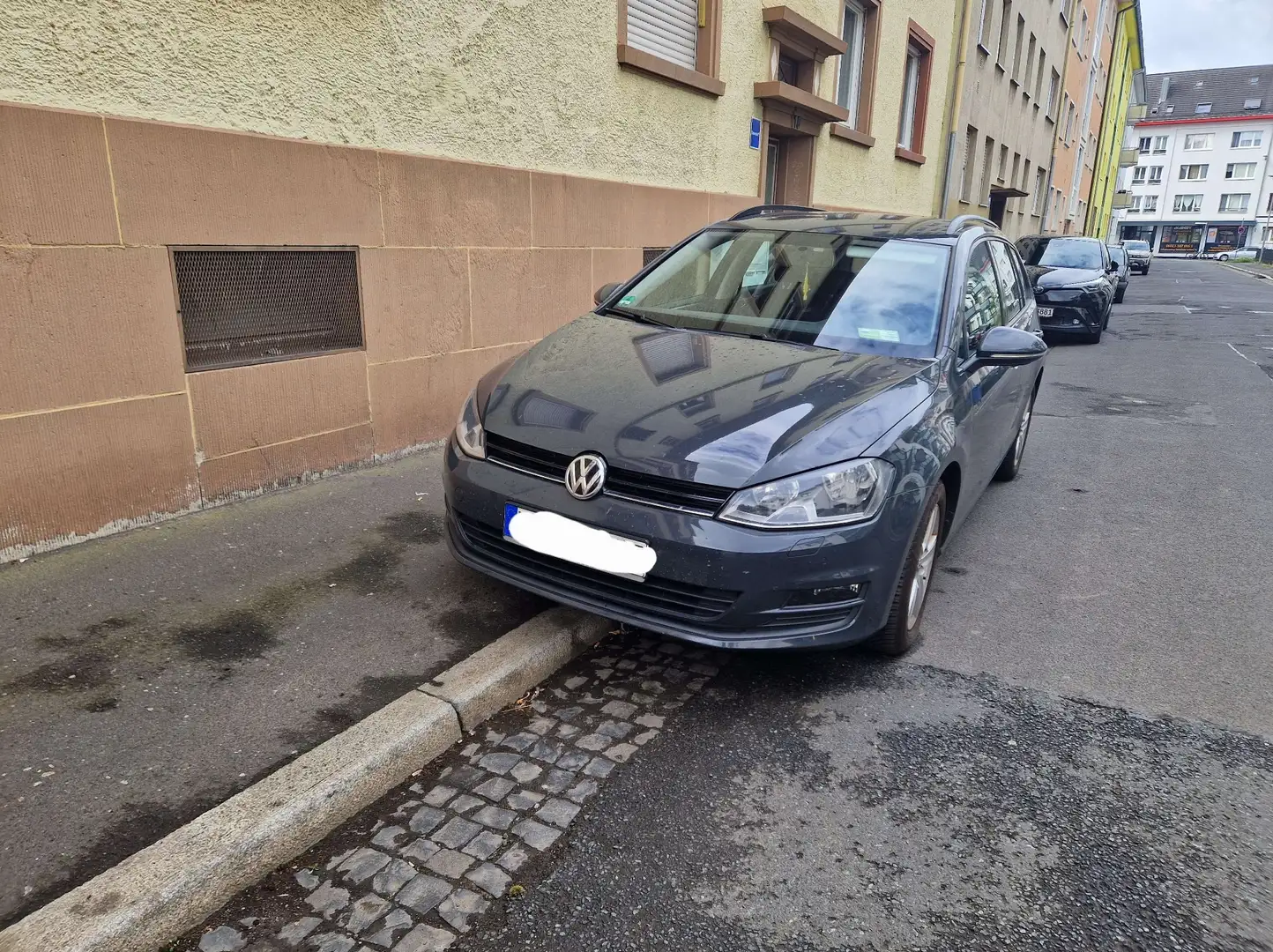 Volkswagen Golf Variant Golf Variant 1.6 TDI BlueMotion Šedá - 1