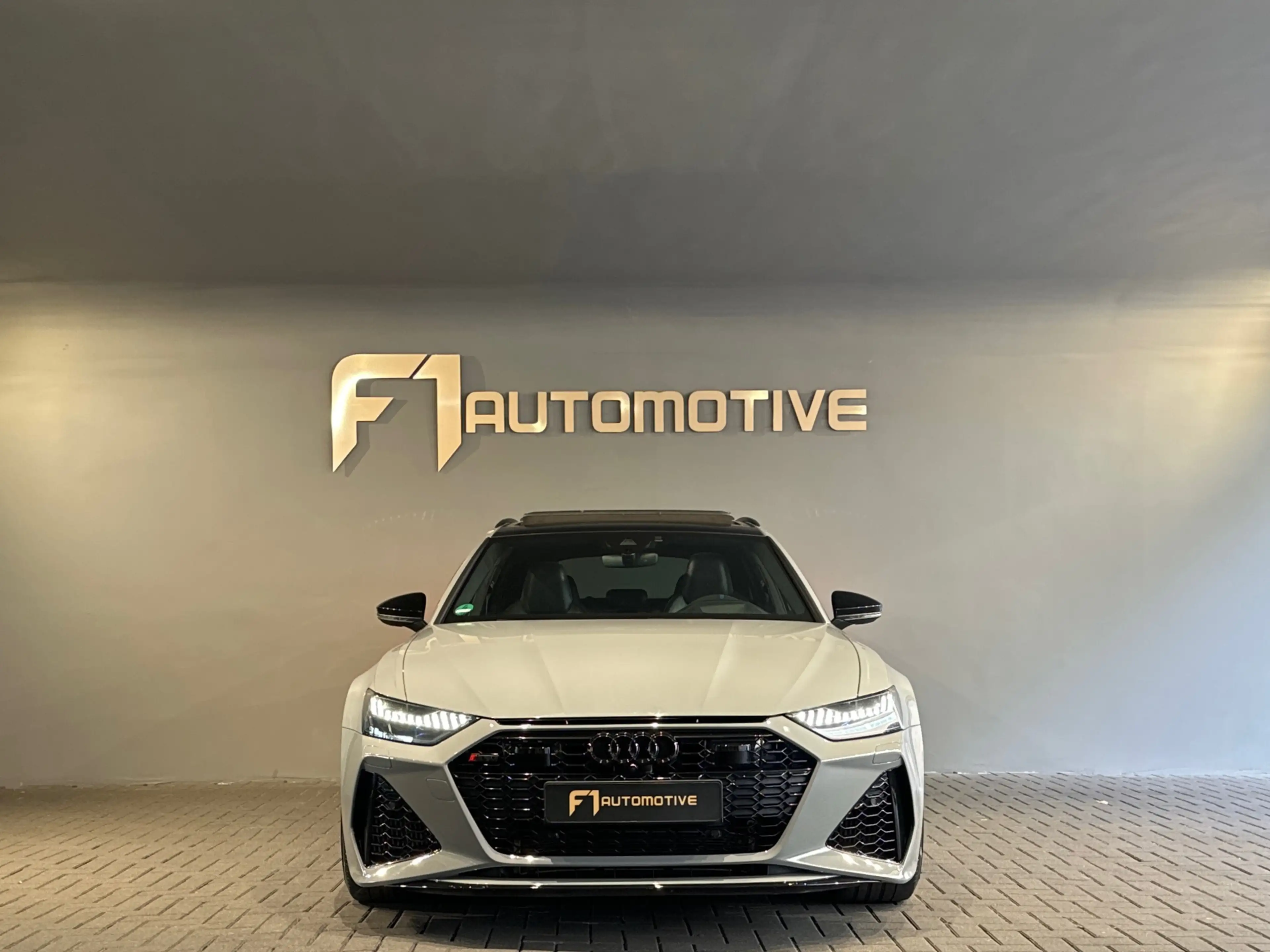Audi RS6 4.0 TFSI 25Years Quattro Pano|Ceramic|HuD|B&O|Carb — photo 10