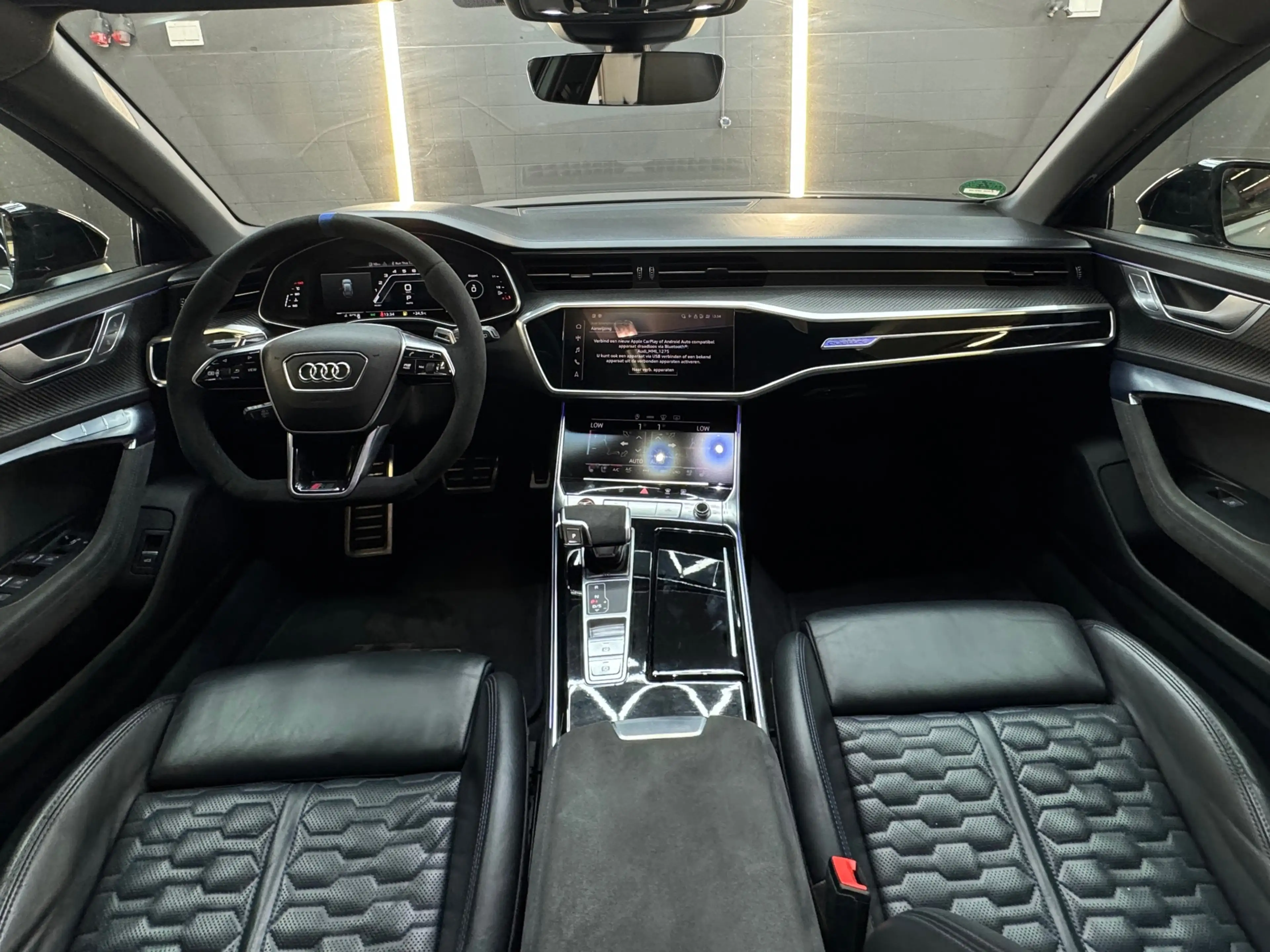 Audi RS6 4.0 TFSI 25Years Quattro Pano|Ceramic|HuD|B&O|Carb — photo 4