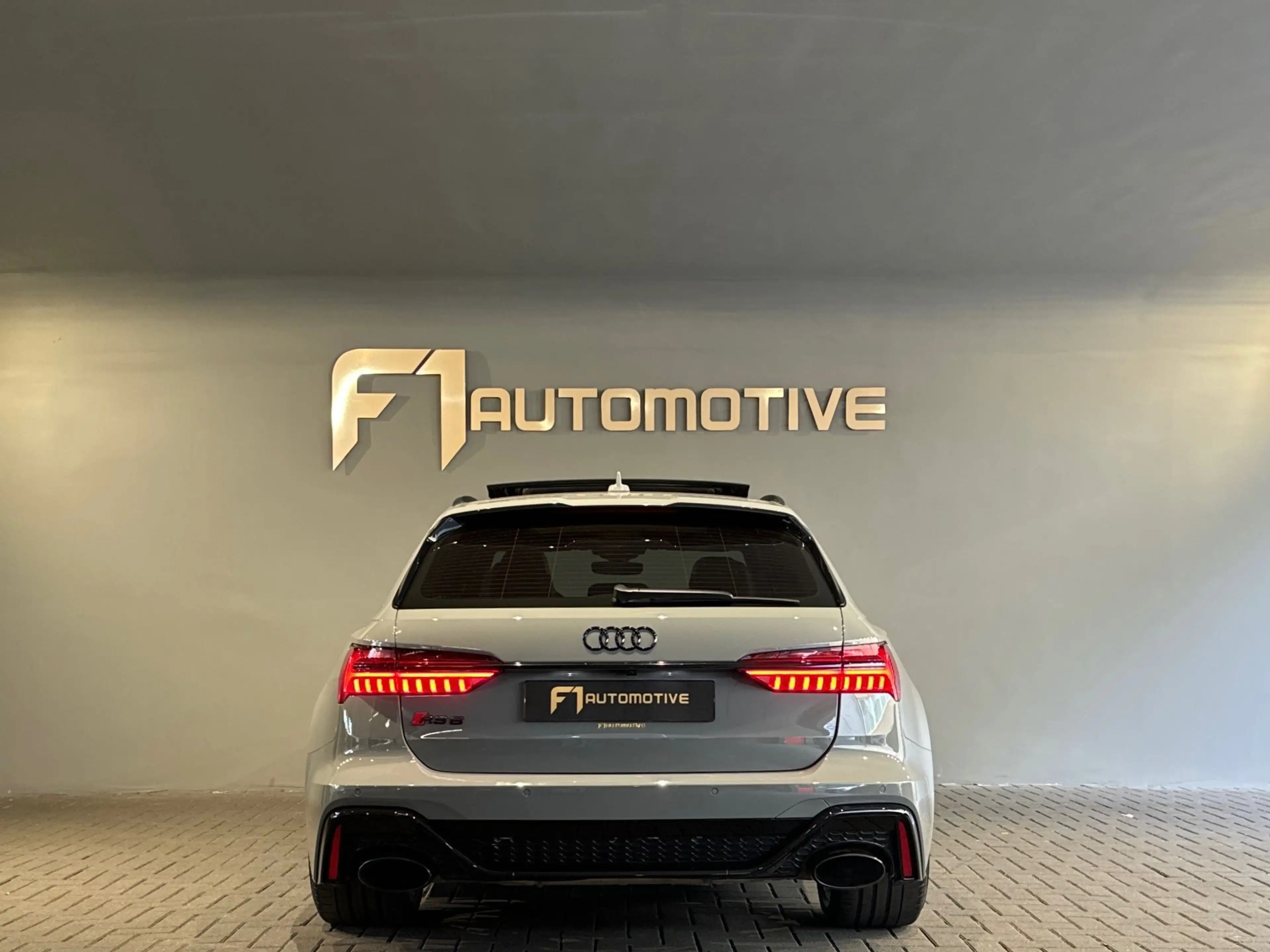 Audi RS6 4.0 TFSI 25Years Quattro Pano|Ceramic|HuD|B&O|Carb — photo 12