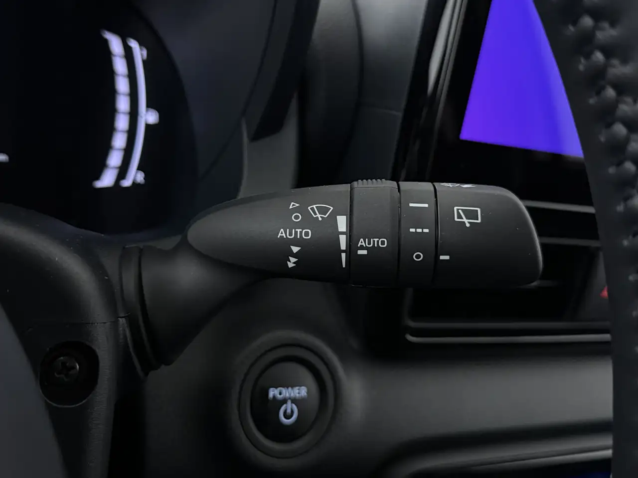 Toyota Yaris 2026 — фото 11