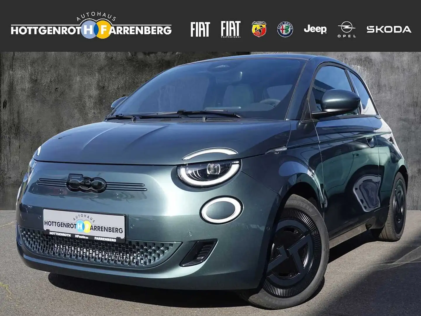 Fiat 500e 500 Elektro 42kWh Giorgio Armani Collector's Editi Vert - 1