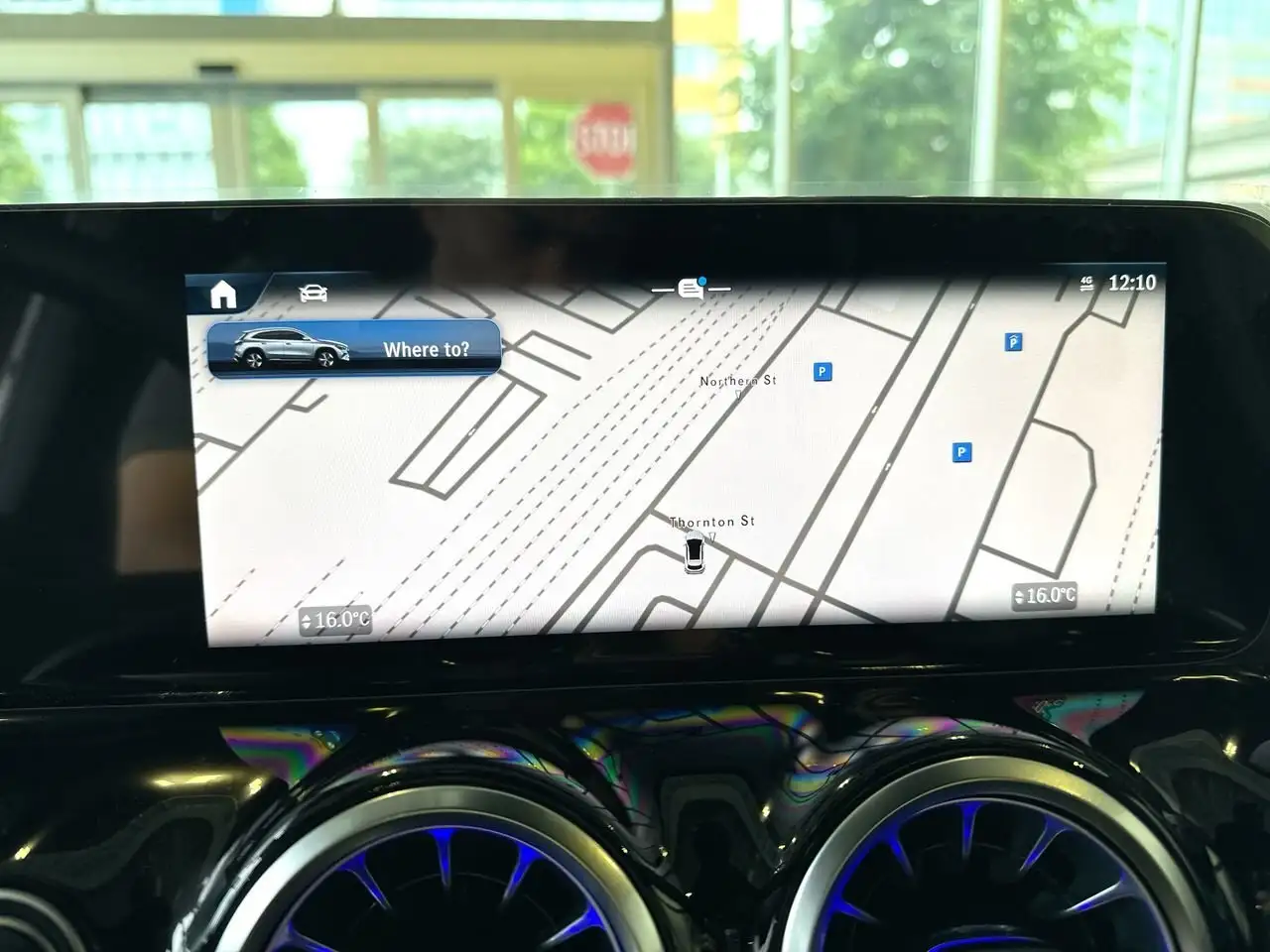 Mercedes-Benz GLA снимка Mercedes-Benz GLA