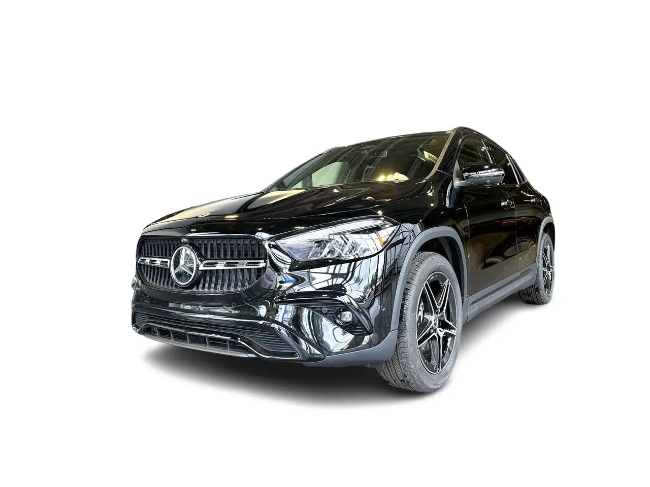 Mercedes-Benz GLA снимка Mercedes-Benz GLA