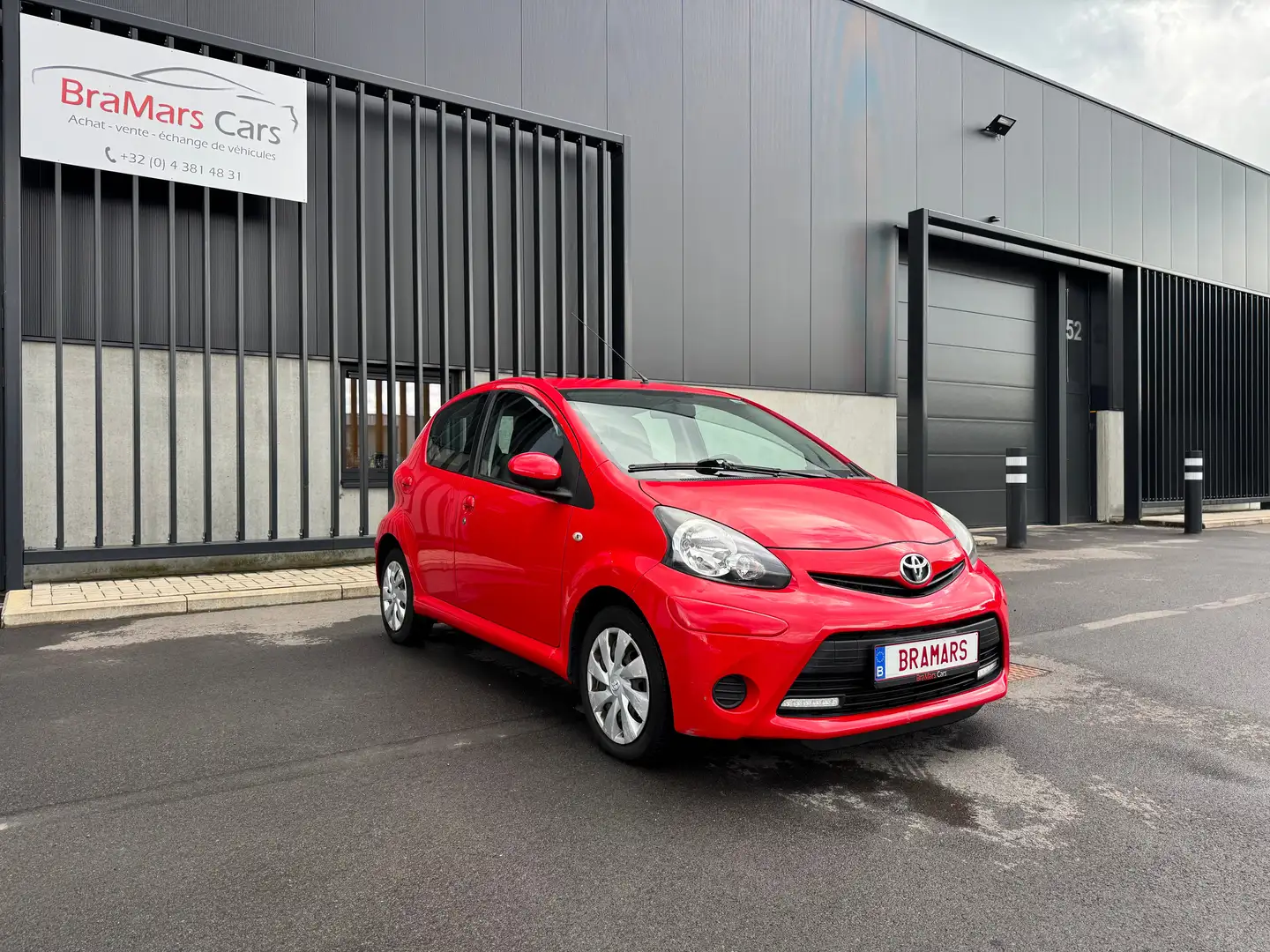 Toyota Aygo Aygo 1.0i ✅ 12 MOIS DE GARANTIE ✅ Rouge - 2