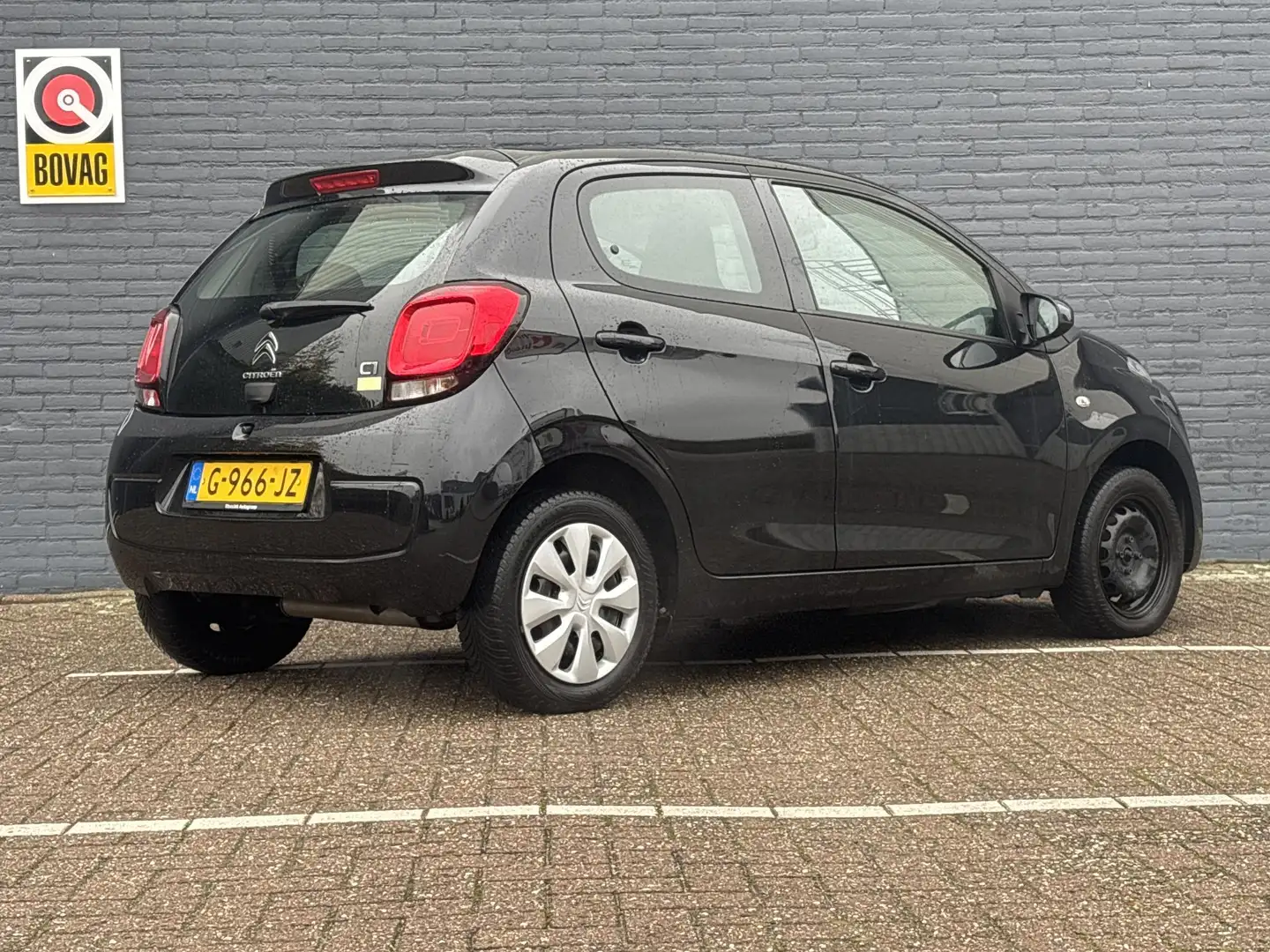 Citroen C1 1.0 VTi Feel | € 4.950,- NETTO! | 5-Deurs | Airco Zwart - 2
