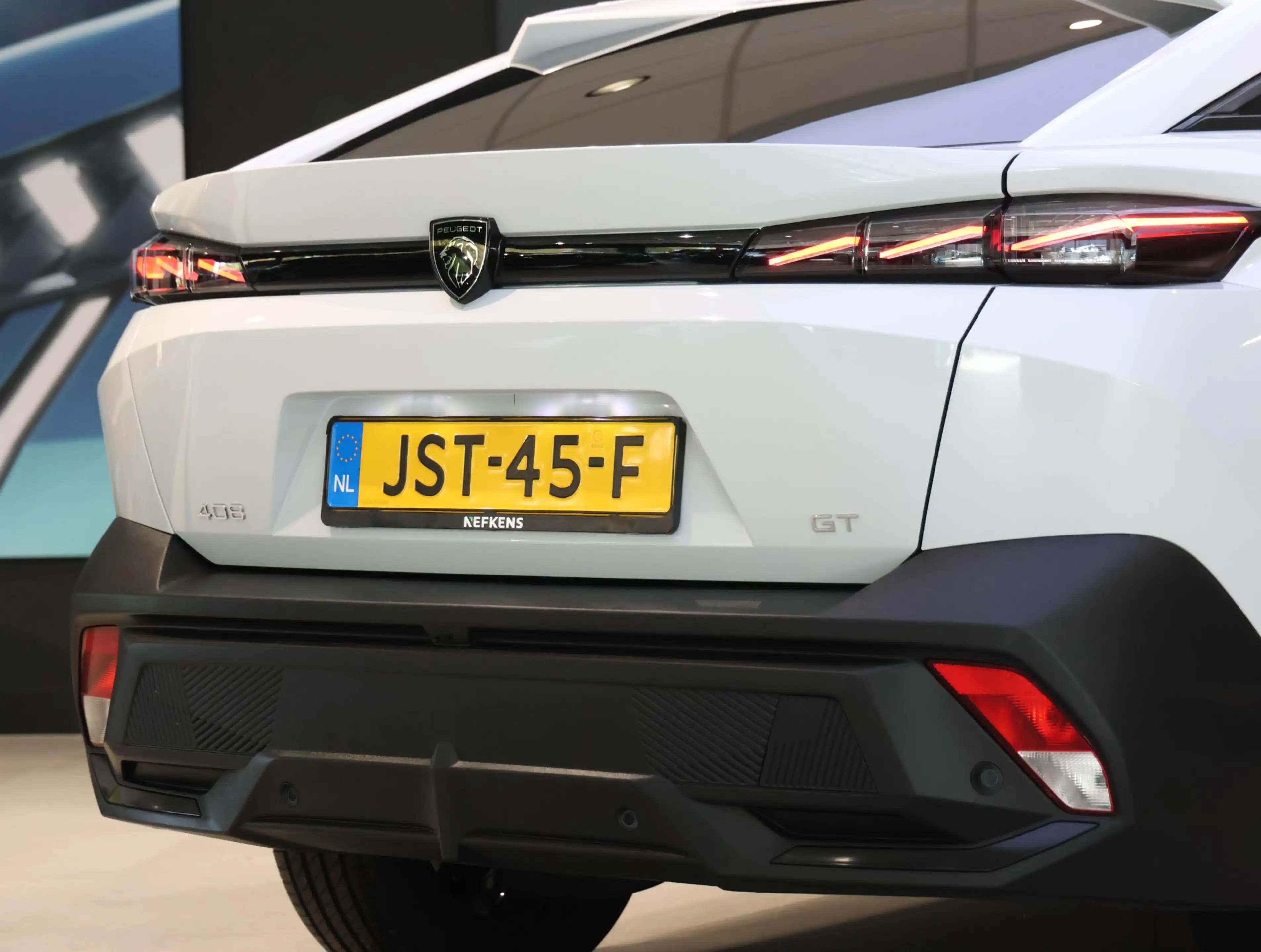 Peugeot 408 1.2 Hybrid 136 e-DCS6 GT | Handsfree achterklep | — photo 9