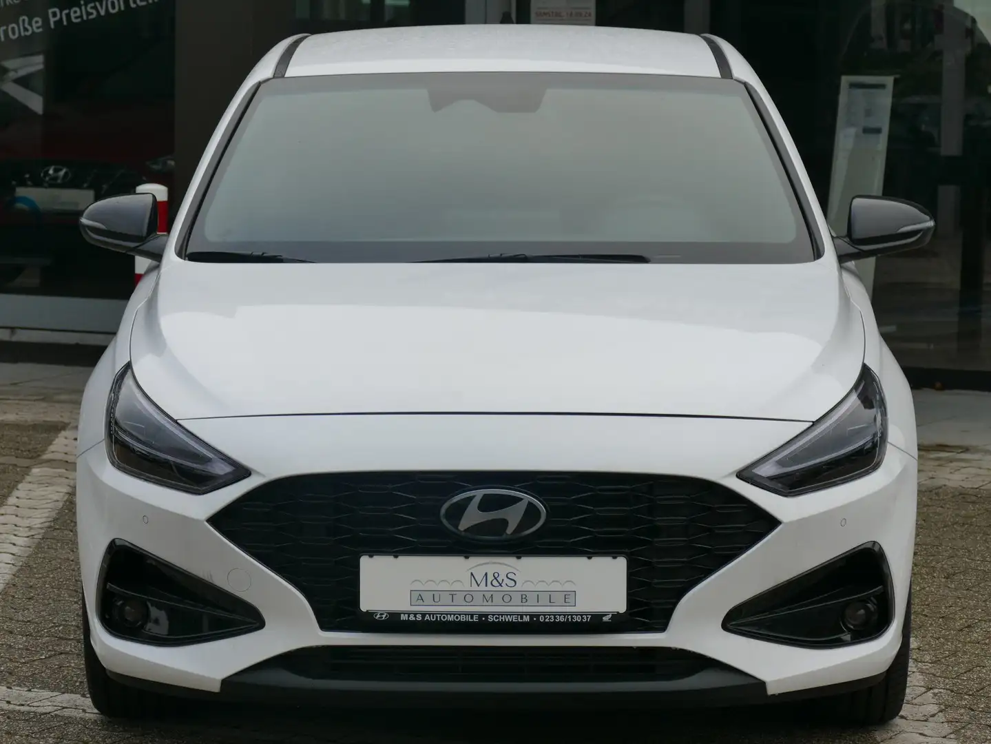 Hyundai i30 1.0 T-GDI Advantage DCT Weiß - 2