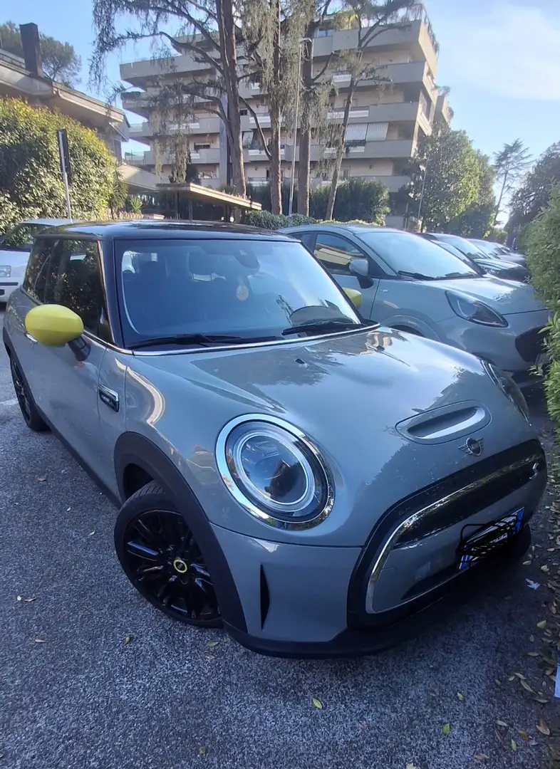 MINI Cooper SE 3p Camden Edition automatica Elettrica Grigio - 2