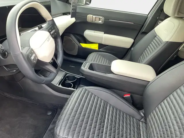 Kia Ev4 view 8