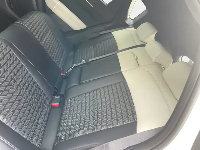 Kia Ev4 view 10