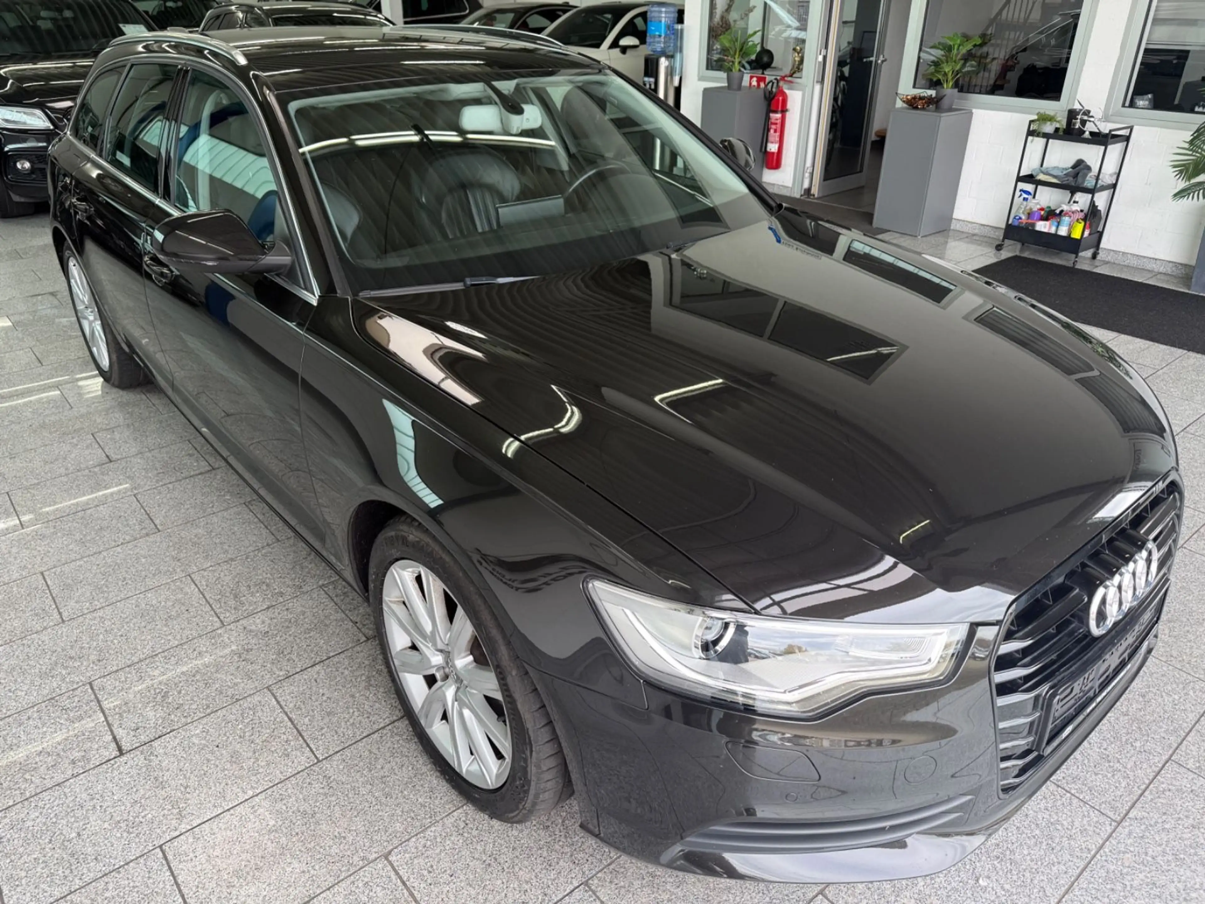 Audi A6 Avant 2.0 TDI*AUTO*BI-XN*NAV*TMP*LEDR*CAM*AHK — photo 5