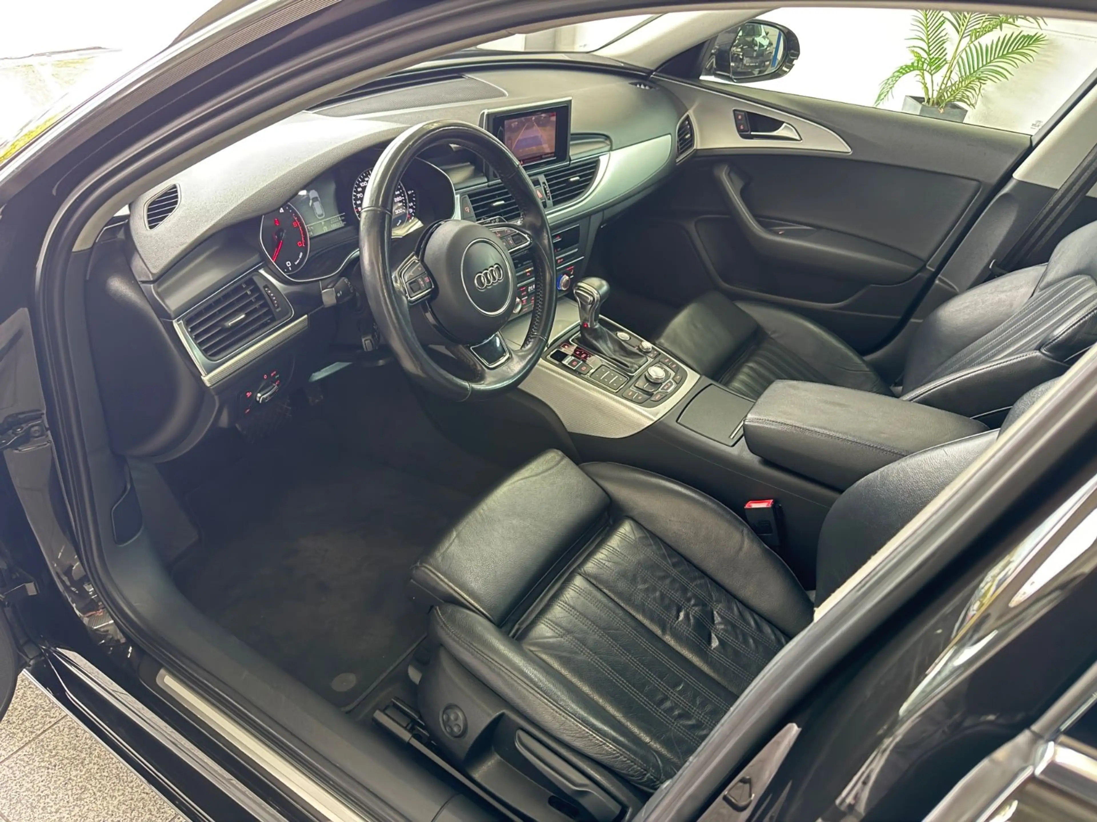 Audi A6 Avant 2.0 TDI*AUTO*BI-XN*NAV*TMP*LEDR*CAM*AHK — photo 13