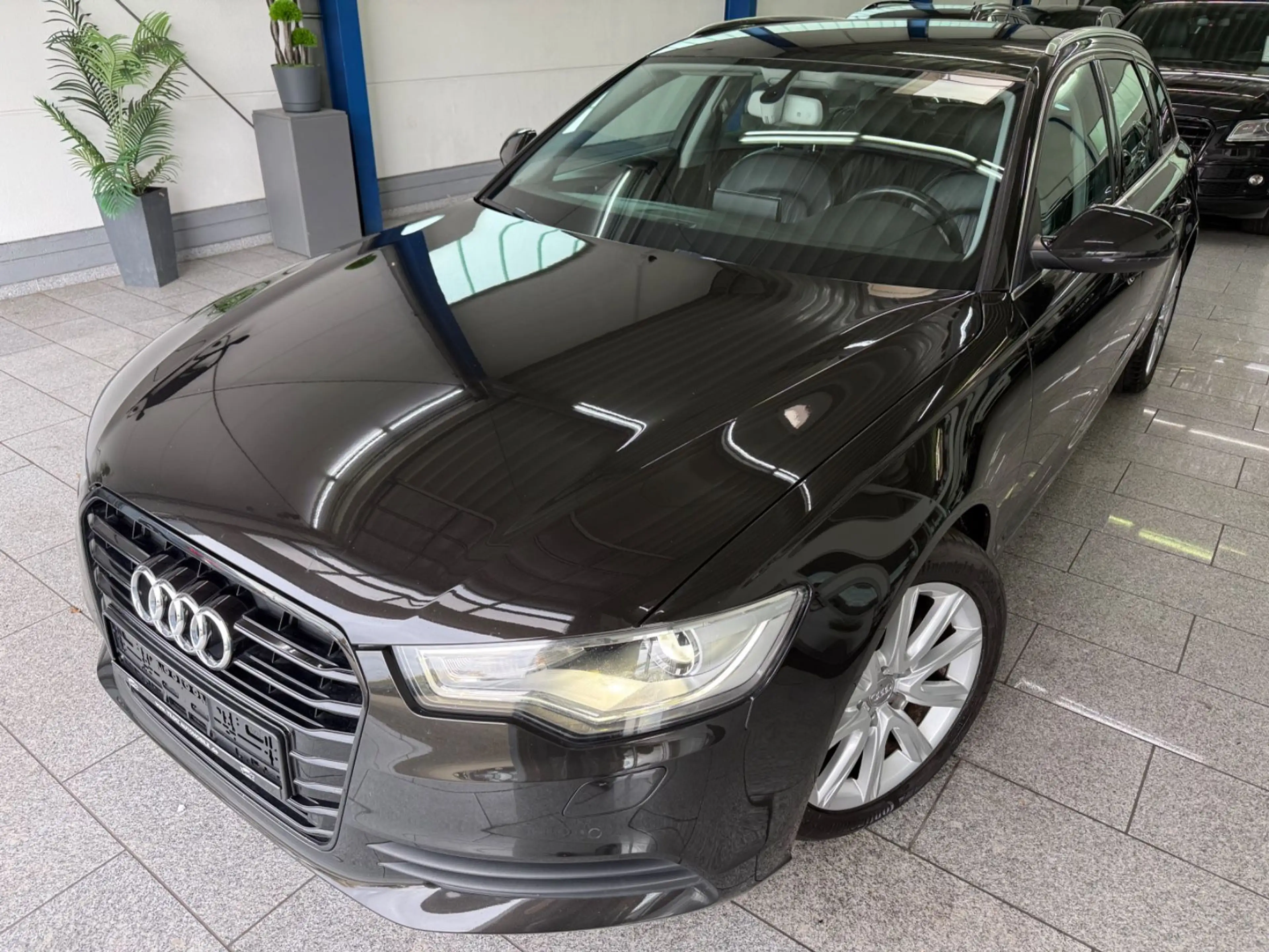 Audi A6 Avant 2.0 TDI*AUTO*BI-XN*NAV*TMP*LEDR*CAM*AHK