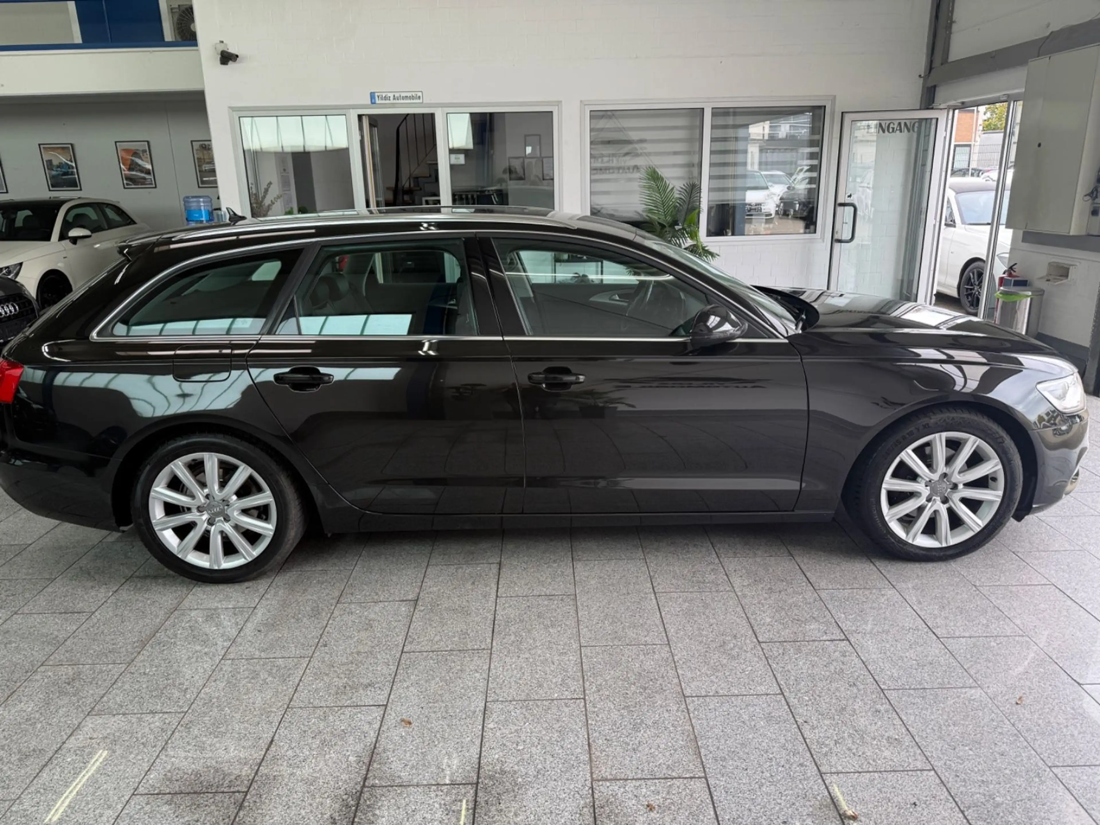 Audi A6 Avant 2.0 TDI*AUTO*BI-XN*NAV*TMP*LEDR*CAM*AHK — photo 6