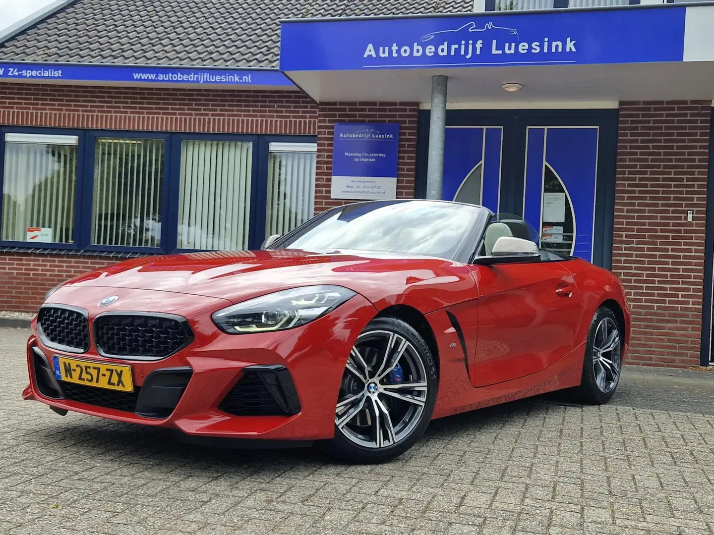 BMW Z4 Roadster M40i High Executive Full Options! Rouge - 1