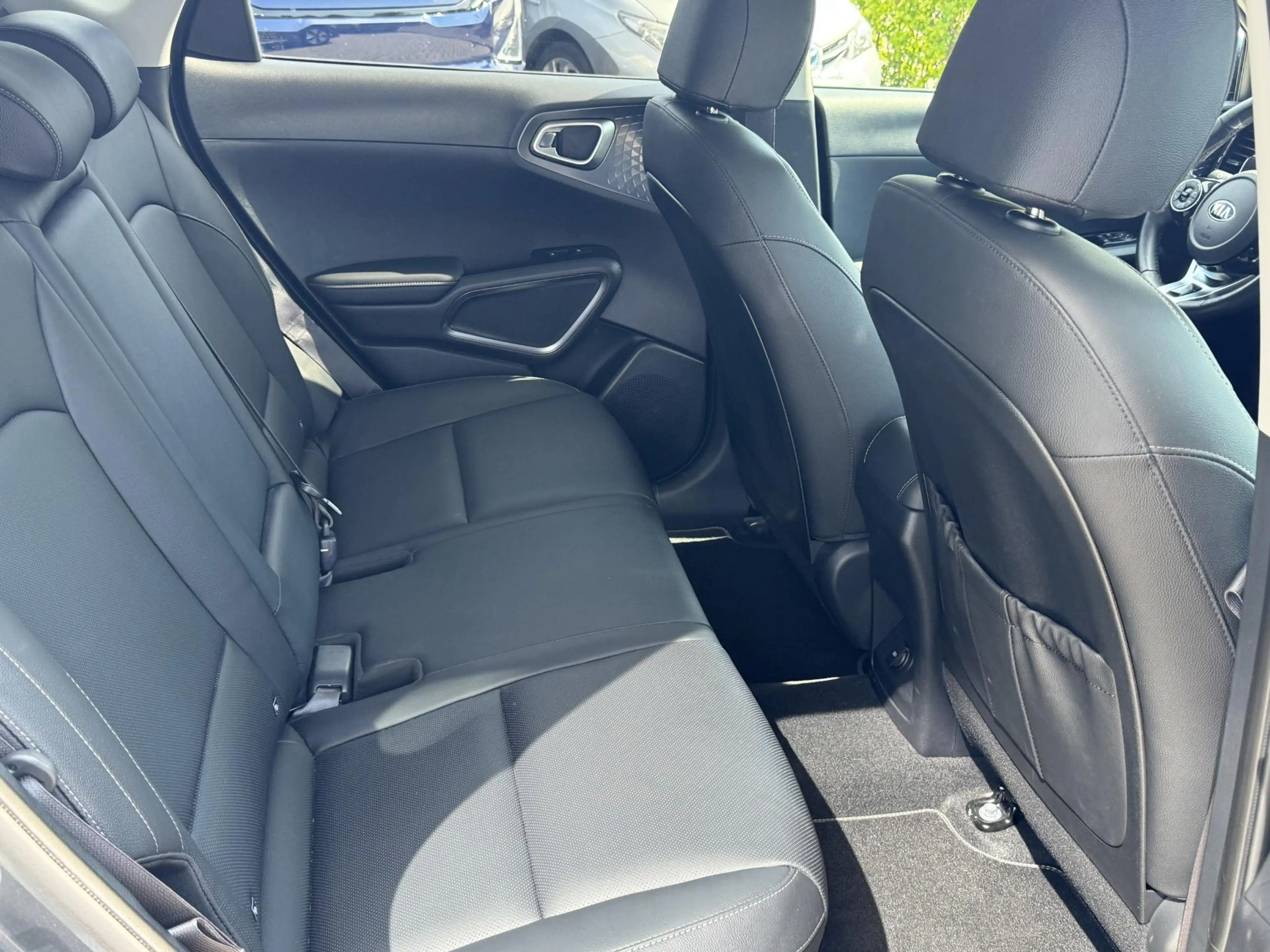 Kia Soul e-Soul ExecutiveLine 64 kWh — photo 9