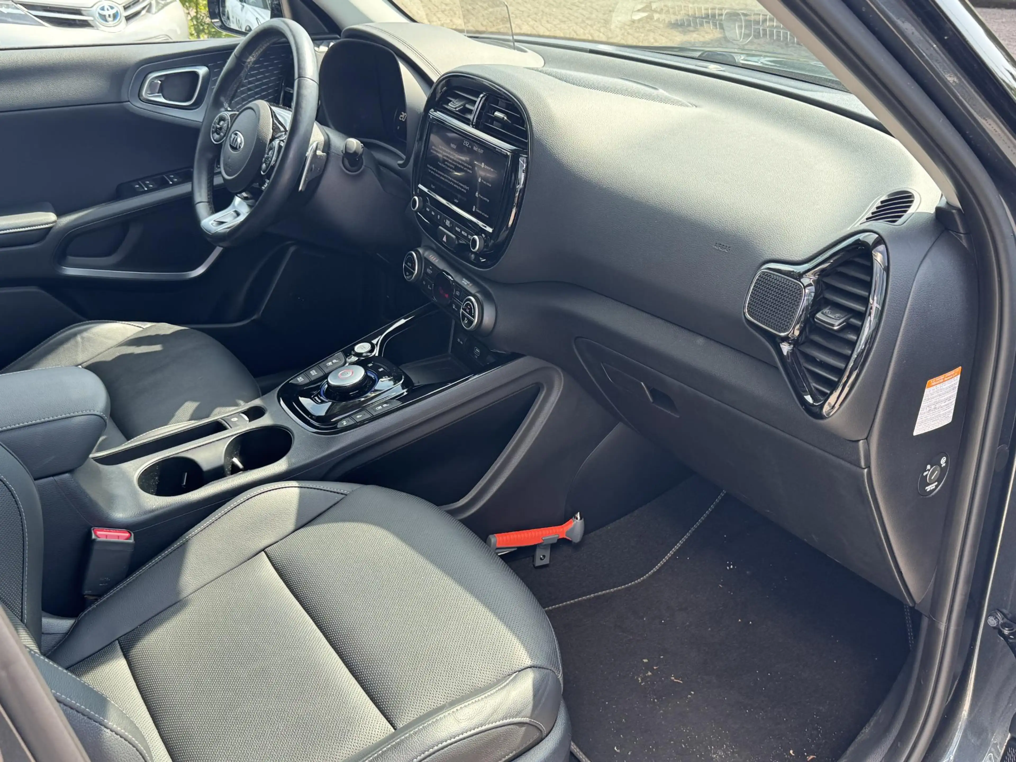 Kia Soul e-Soul ExecutiveLine 64 kWh — photo 7