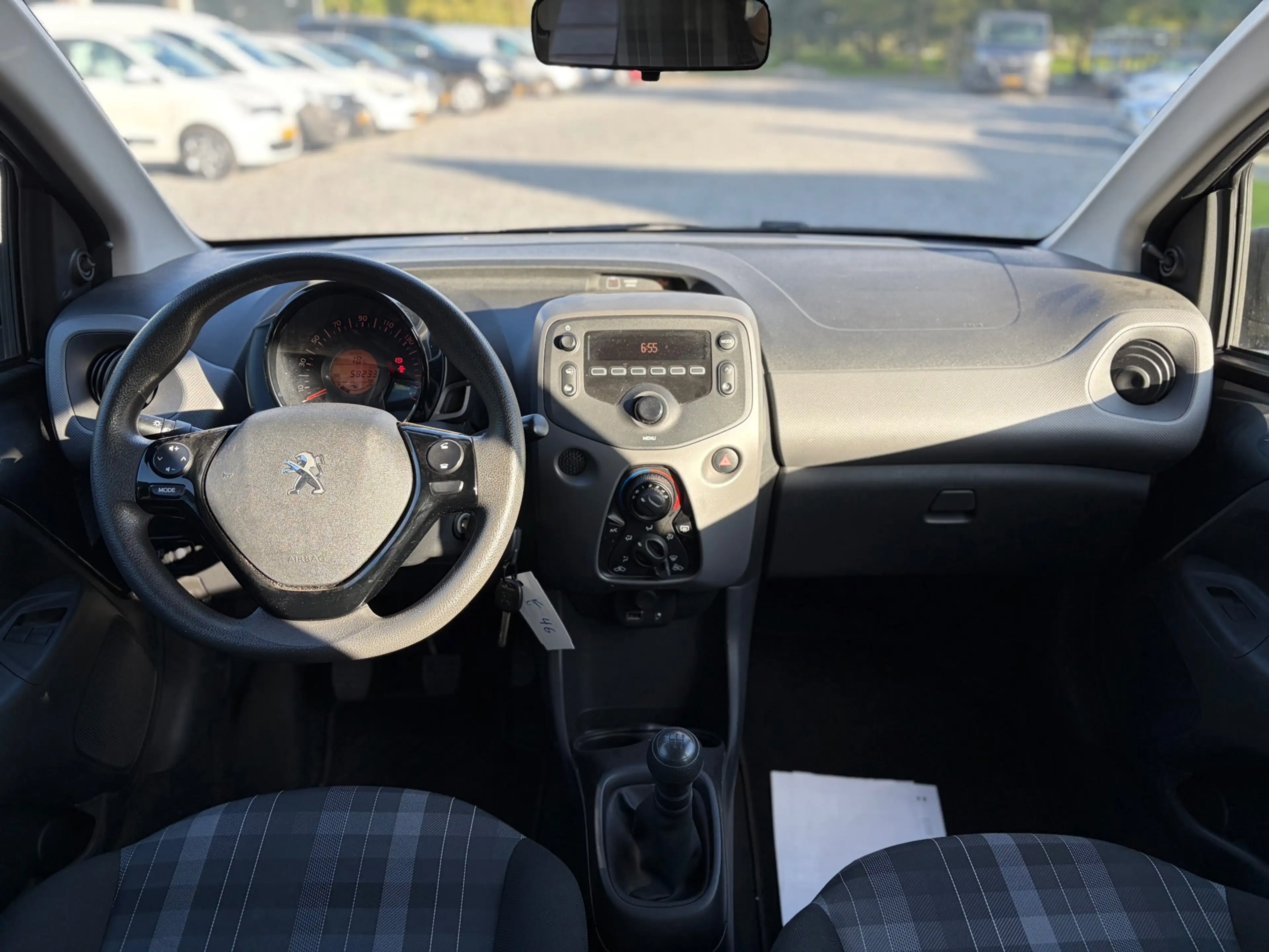 Peugeot 108 1.0 e-VTi Active — photo 8