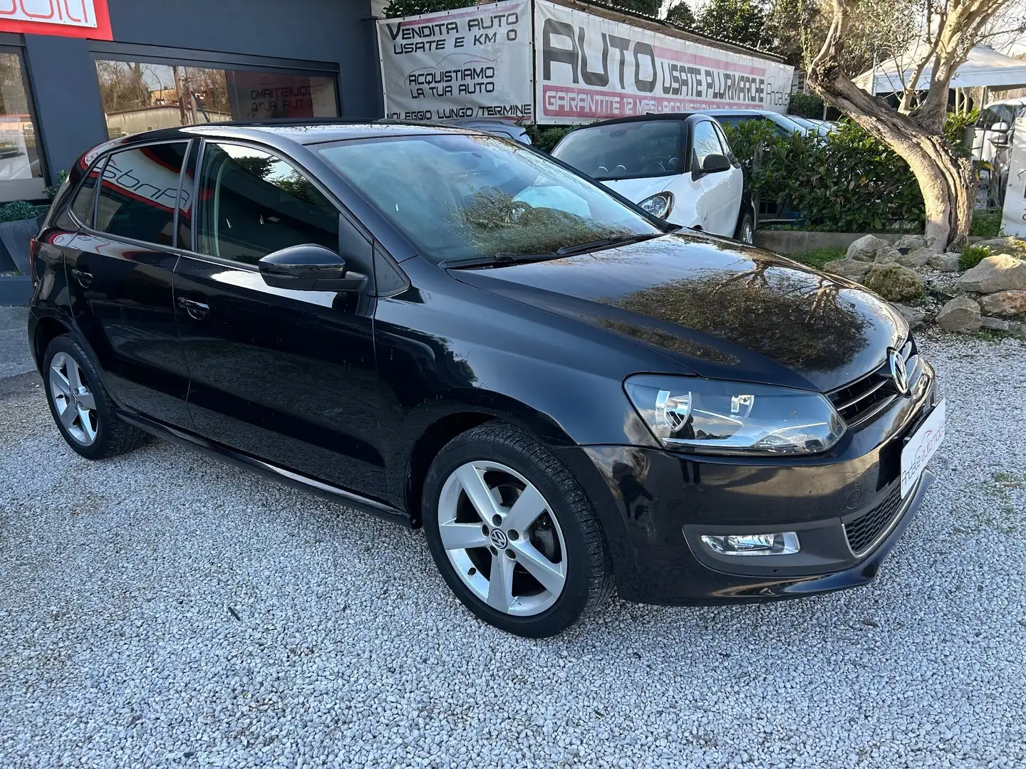 Volkswagen Polo 1.4 5P HIGHLINE Schwarz - 1