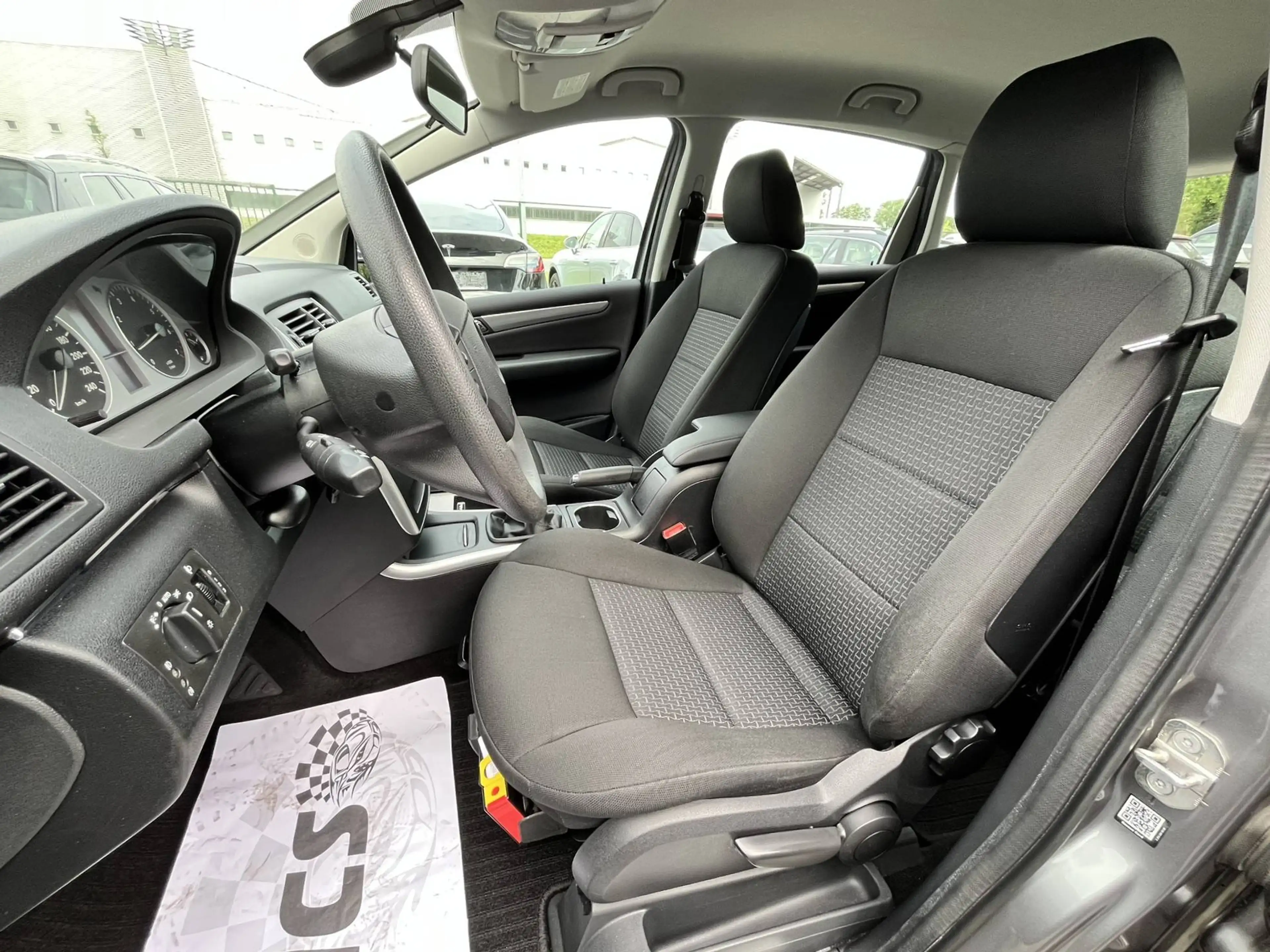 Mercedes-Benz B 160 BlueEFFICIENCY AIRCO / PDC / CRUISE CONTROLE / 1e EIGENAAR / WAARBORG — photo 15