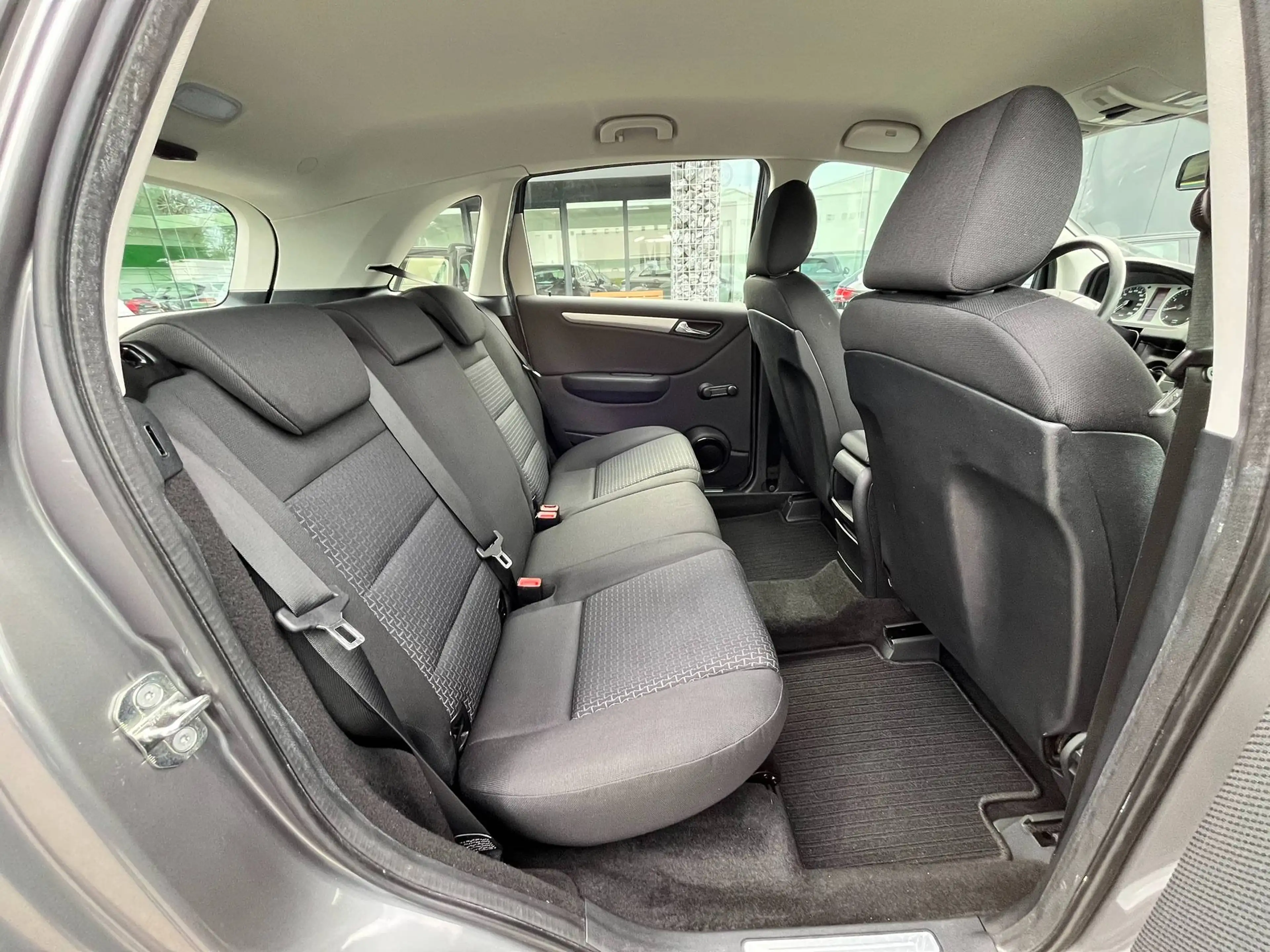 Mercedes-Benz B 160 BlueEFFICIENCY AIRCO / PDC / CRUISE CONTROLE / 1e EIGENAAR / WAARBORG — photo 11