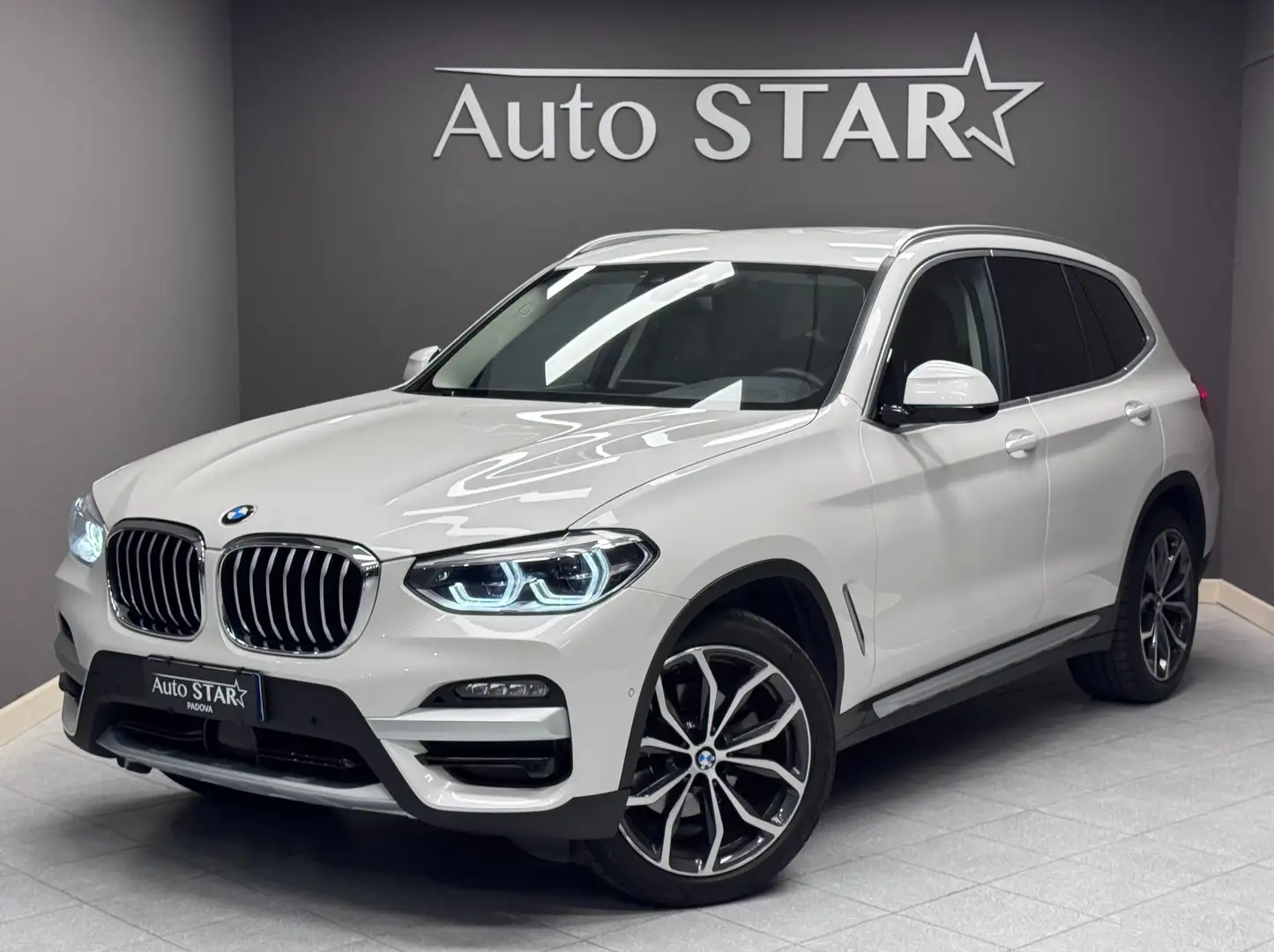 BMW X3 xdrive20d xLine 190cv auto Bianco - 1