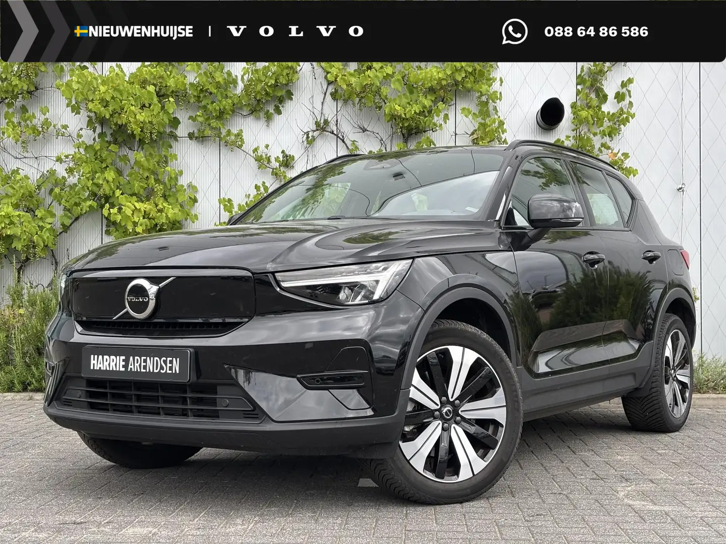 Volvo XC40 Recharge Core 70 kWh | Trekhaak | Achteruitrijcame Noir - 1