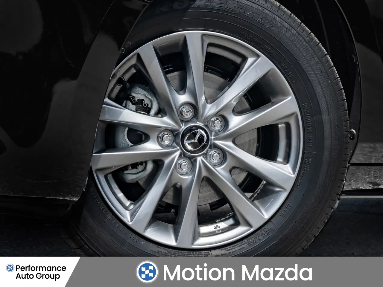 Mazda 3 снимка Mazda 3
