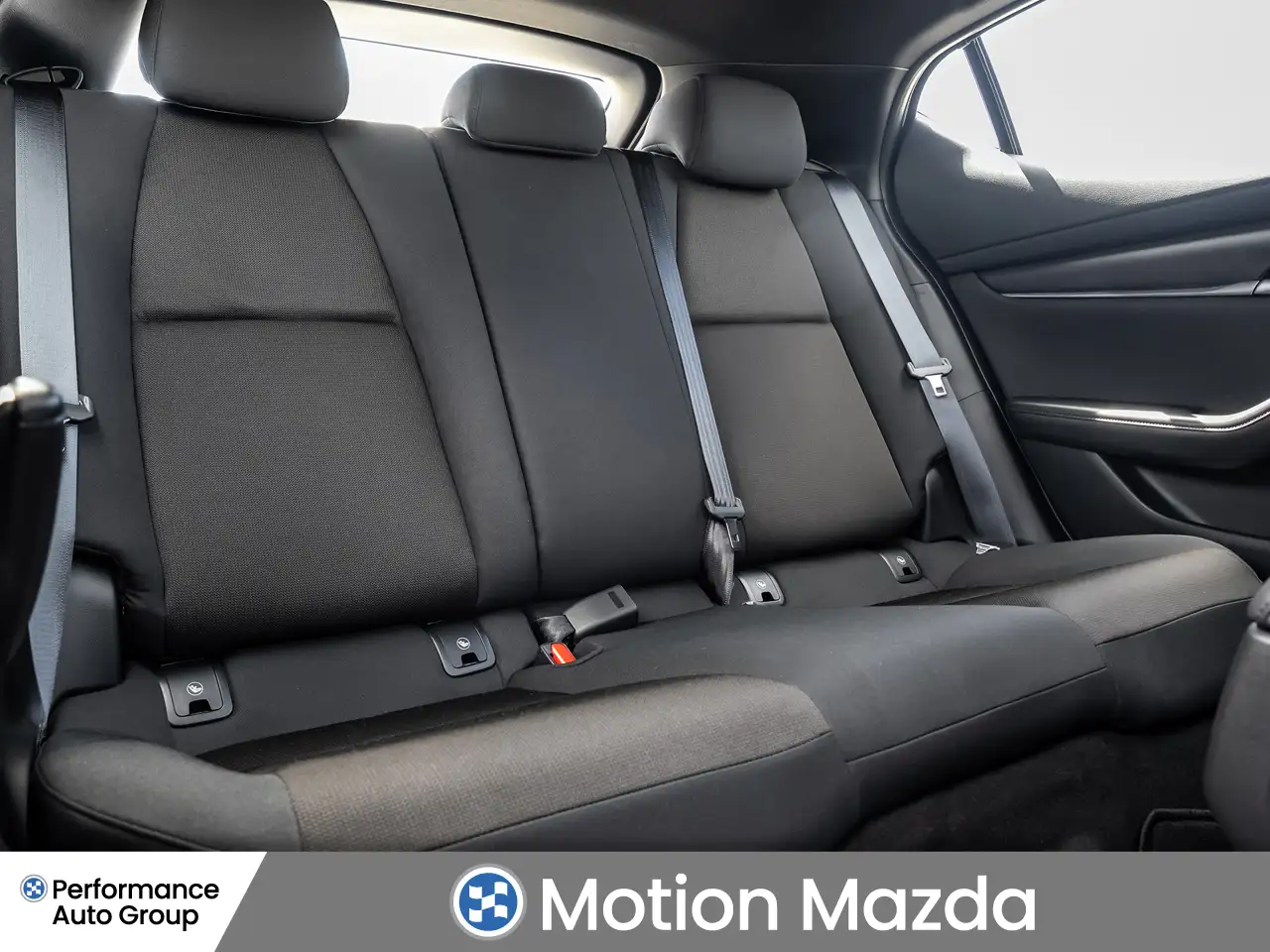 Mazda 3 снимка Mazda 3