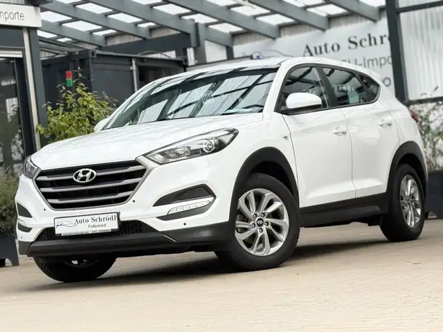 Hyundai TUCSON 1.6 T-GDI GO, AHK, Alarm, Freisprech, Klima, Sprachsteuerung, LED-Tagfahrlicht, USB/AUX, 8-fach bereift