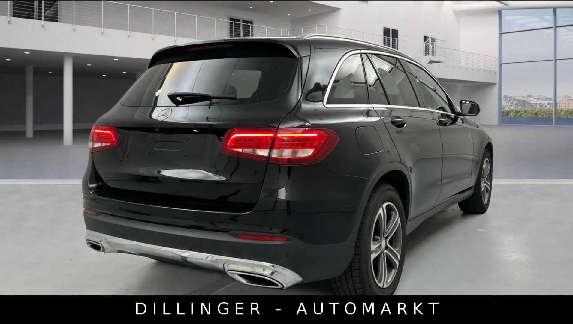 Mercedes-Benz GLC 250 d 9G-Tro. 4Matic AMG Nav Kamera DISTRONIC Black - 2